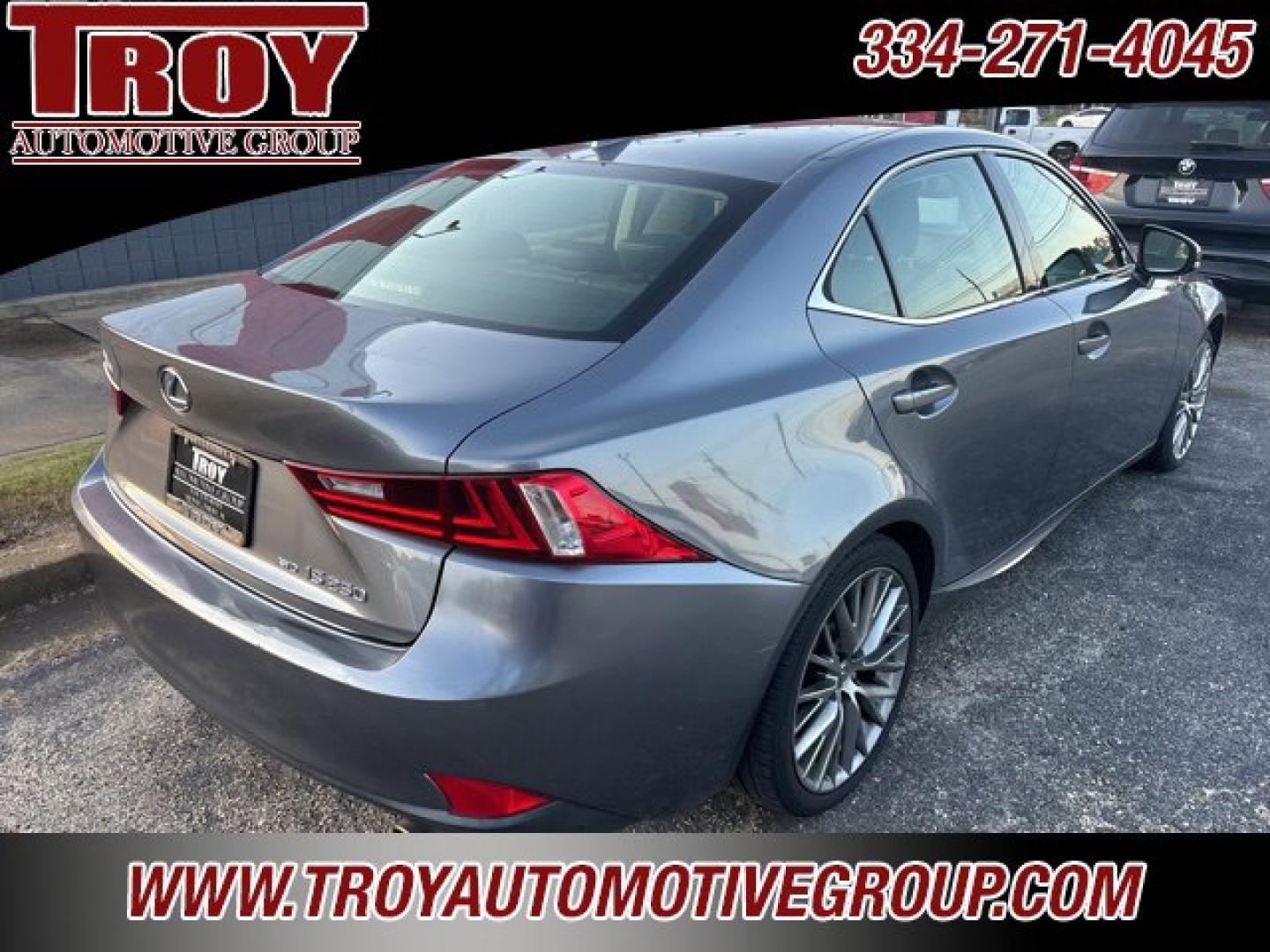 2014 Gray Pearl /Black Lexus IS 250 (JTHCF1D22E5) with an 2.5L V6 DOHC 24V VVT-i engine, Automatic transmission, located at 6812 Atlanta Hwy, Montgomery, AL, 36117, (334) 271-4045, 32.382118, -86.178673 - Navigation!!- Photo#8