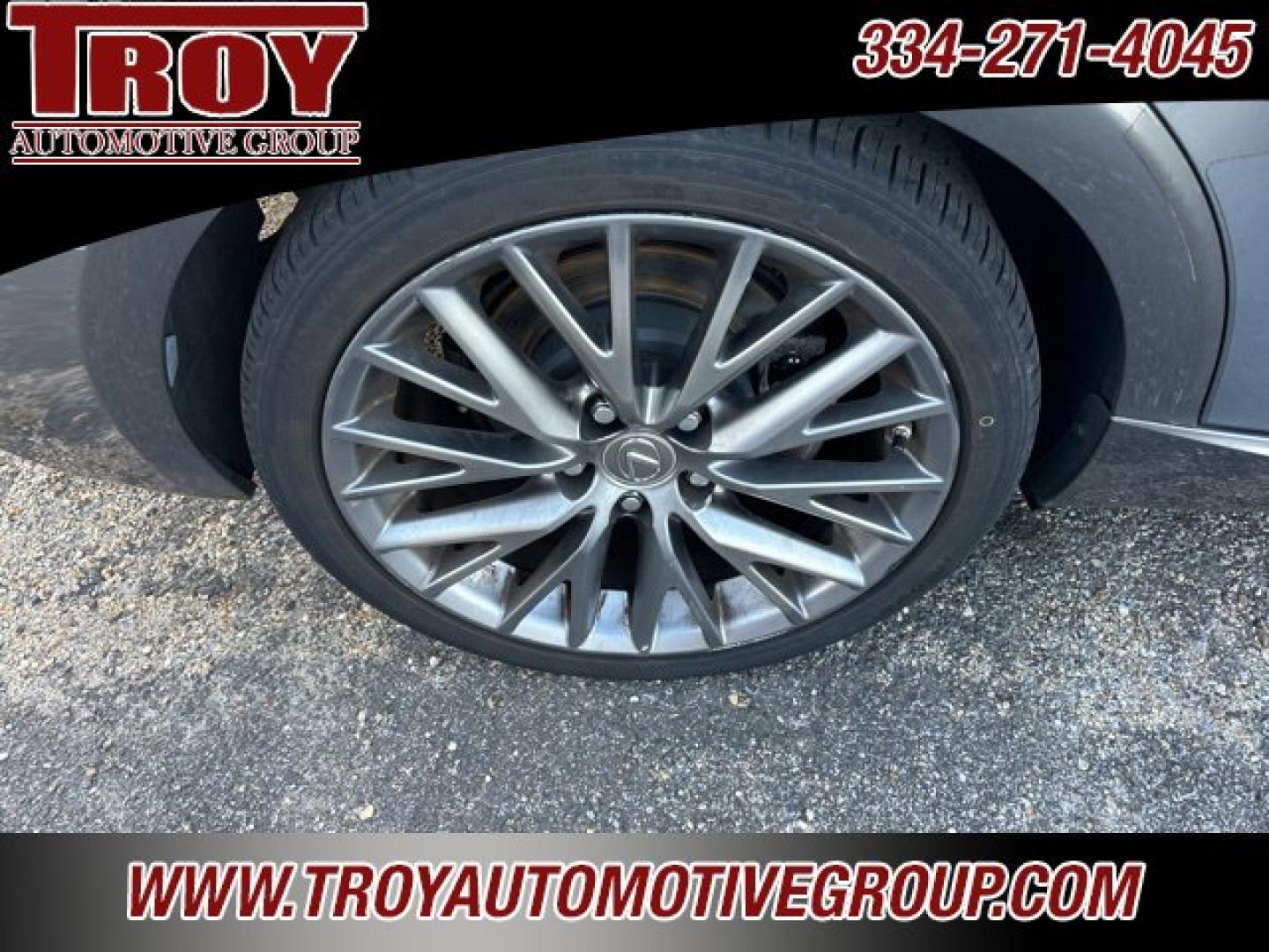 2014 Gray Pearl /Black Lexus IS 250 (JTHCF1D22E5) with an 2.5L V6 DOHC 24V VVT-i engine, Automatic transmission, located at 6812 Atlanta Hwy, Montgomery, AL, 36117, (334) 271-4045, 32.382118, -86.178673 - Navigation!!- Photo#9