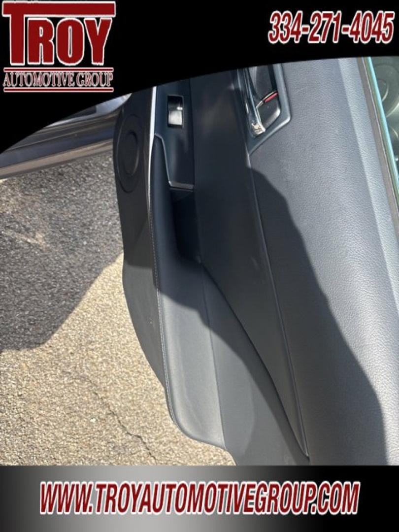 2014 Gray Pearl /Black Lexus IS 250 (JTHCF1D22E5) with an 2.5L V6 DOHC 24V VVT-i engine, Automatic transmission, located at 6812 Atlanta Hwy, Montgomery, AL, 36117, (334) 271-4045, 32.382118, -86.178673 - Navigation!!- Photo#17