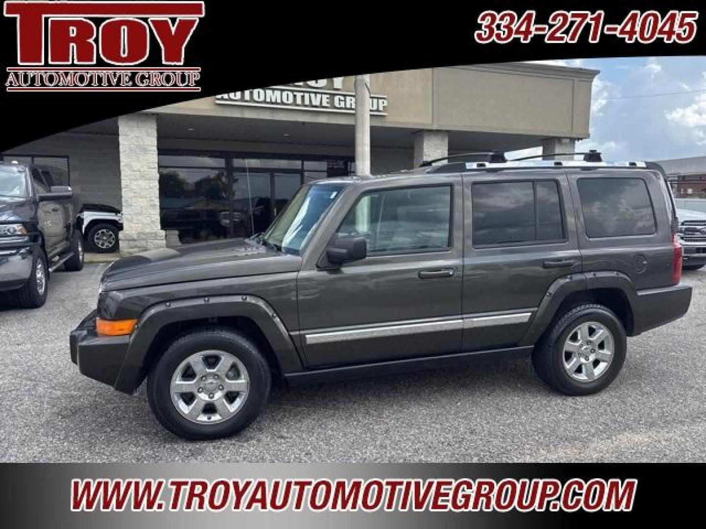 2006 Dark Khaki Pearlcoat /Khaki Jeep Commander Limited (1J8HH58266C) with an HEMI 5.7L V8 Multi Displacement engine, Automatic transmission, located at 6812 Atlanta Hwy, Montgomery, AL, 36117, (334) 271-4045, 32.382118, -86.178673 - Dark Khaki Pearlcoat 2006 Jeep Commander Limited RWD HEMI 5.7L V8 Multi Displacement 5-Speed Automatic<br><br>Financing Available---Top Value for Trades. - Photo#2