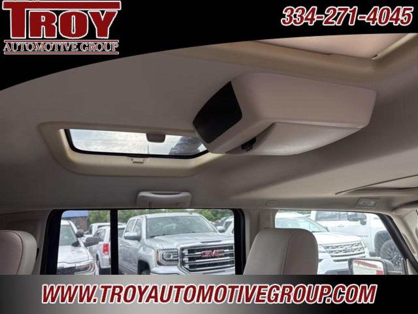 2006 Dark Khaki Pearlcoat /Khaki Jeep Commander Limited (1J8HH58266C) with an HEMI 5.7L V8 Multi Displacement engine, Automatic transmission, located at 6812 Atlanta Hwy, Montgomery, AL, 36117, (334) 271-4045, 32.382118, -86.178673 - Dark Khaki Pearlcoat 2006 Jeep Commander Limited RWD HEMI 5.7L V8 Multi Displacement 5-Speed Automatic<br><br>Financing Available---Top Value for Trades. - Photo#25