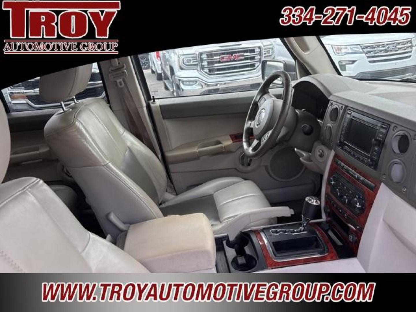 2006 Dark Khaki Pearlcoat /Khaki Jeep Commander Limited (1J8HH58266C) with an HEMI 5.7L V8 Multi Displacement engine, Automatic transmission, located at 6812 Atlanta Hwy, Montgomery, AL, 36117, (334) 271-4045, 32.382118, -86.178673 - Dark Khaki Pearlcoat 2006 Jeep Commander Limited RWD HEMI 5.7L V8 Multi Displacement 5-Speed Automatic<br><br>Financing Available---Top Value for Trades. - Photo#32