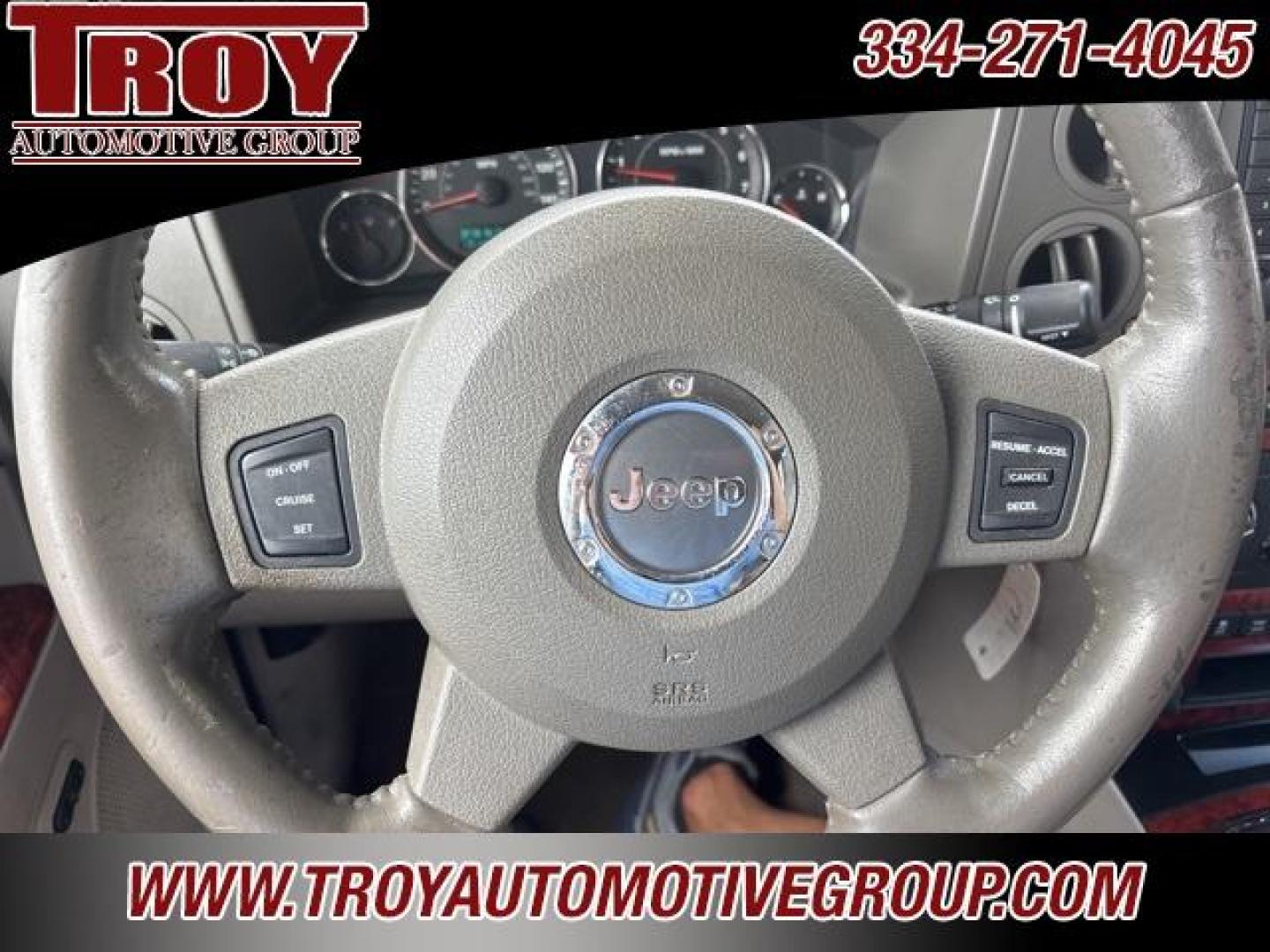 2006 Dark Khaki Pearlcoat /Khaki Jeep Commander Limited (1J8HH58266C) with an HEMI 5.7L V8 Multi Displacement engine, Automatic transmission, located at 6812 Atlanta Hwy, Montgomery, AL, 36117, (334) 271-4045, 32.382118, -86.178673 - Dark Khaki Pearlcoat 2006 Jeep Commander Limited RWD HEMI 5.7L V8 Multi Displacement 5-Speed Automatic<br><br>Financing Available---Top Value for Trades. - Photo#59
