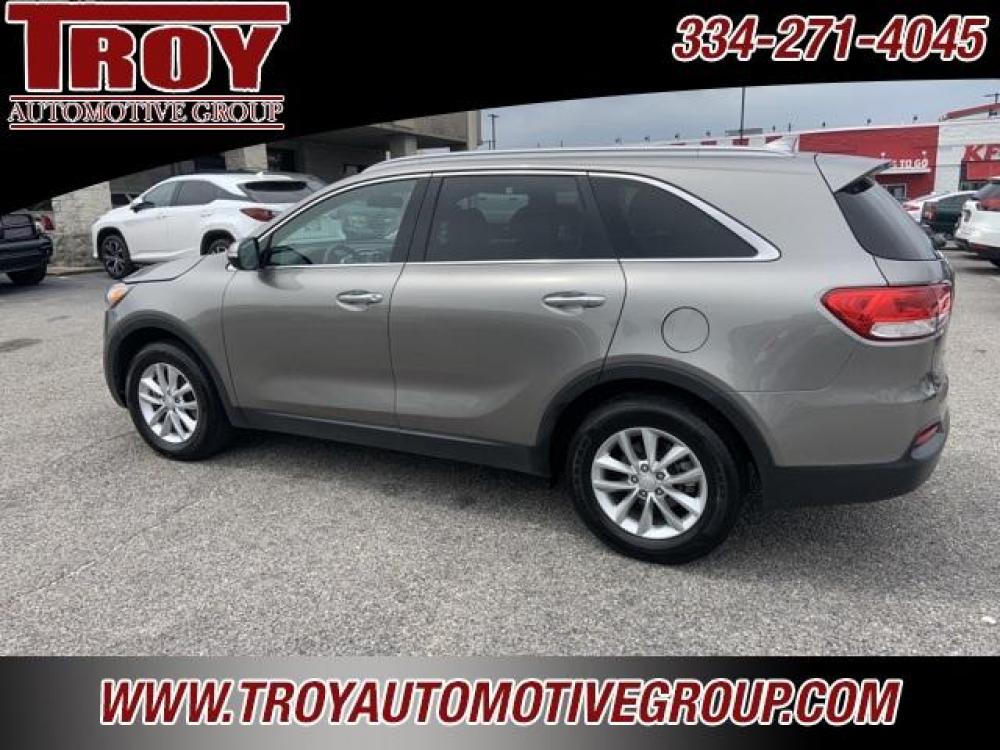 2018 Titanium Silver /Light Gray Kia Sorento LX (5XYPG4A39JG) with an 2.4L DOHC engine, Automatic transmission, located at 6812 Atlanta Hwy, Montgomery, AL, 36117, (334) 271-4045, 32.382118, -86.178673 - Ebony Black 2018 Kia Sorento LX FWD 2.4L DOHC 6-Speed Automatic with Sportmatic<br><br>Financing Available---Top Value for Trades.<br><br>21/28 City/Highway MPG<br><br><br>Awards:<br> * 2018 KBB.com 10 Most Affordable 3-Row Vehicles - Photo #12