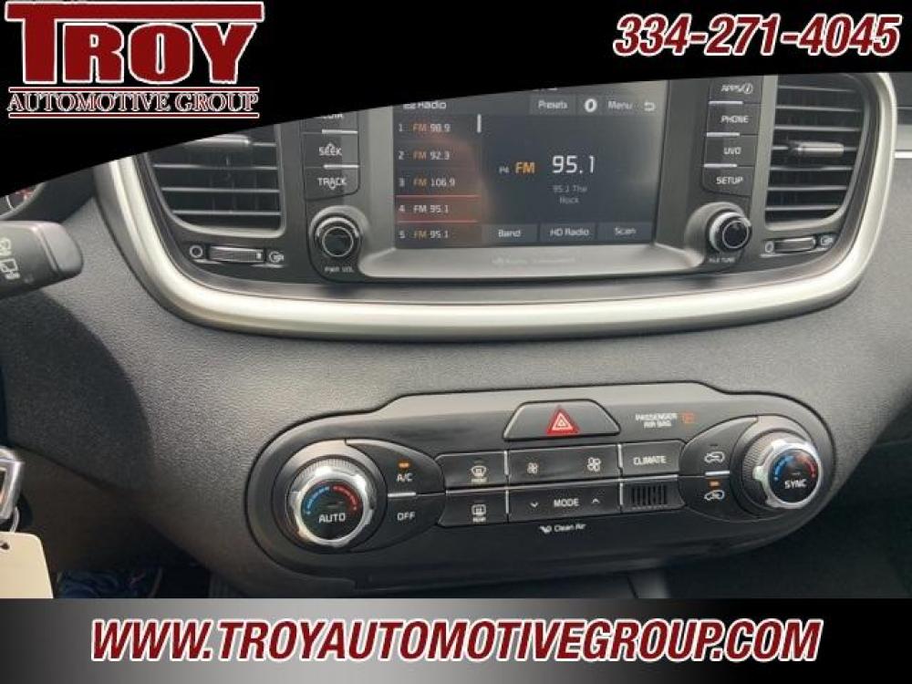 2018 Titanium Silver /Light Gray Kia Sorento LX (5XYPG4A39JG) with an 2.4L DOHC engine, Automatic transmission, located at 6812 Atlanta Hwy, Montgomery, AL, 36117, (334) 271-4045, 32.382118, -86.178673 - Ebony Black 2018 Kia Sorento LX FWD 2.4L DOHC 6-Speed Automatic with Sportmatic<br><br>Financing Available---Top Value for Trades.<br><br>21/28 City/Highway MPG<br><br><br>Awards:<br> * 2018 KBB.com 10 Most Affordable 3-Row Vehicles - Photo #43