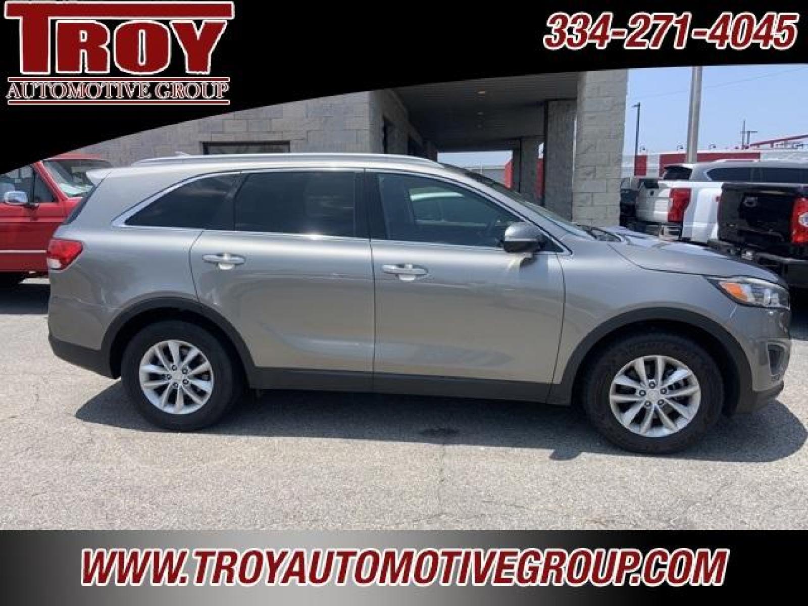 2018 Titanium Silver /Satin Black Kia Sorento LX (5XYPG4A39JG) with an 2.4L DOHC engine, Automatic transmission, located at 6812 Atlanta Hwy, Montgomery, AL, 36117, (334) 271-4045, 32.382118, -86.178673 - Titanium Silver 2018 Kia Sorento LX FWD 2.4L DOHC 6-Speed Automatic with Sportmatic<br><br>Financing Available---Top Value for Trades.<br><br>21/28 City/Highway MPG<br><br><br>Awards:<br> * 2018 KBB.com 10 Most Affordable 3-Row Vehicles - Photo #0