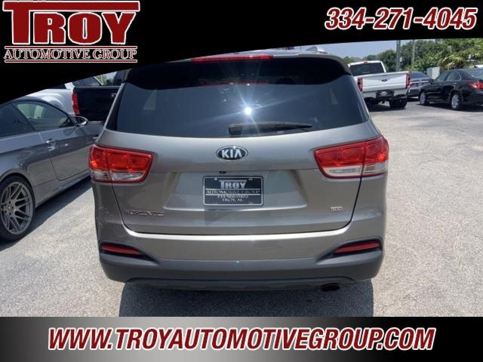 2018 Titanium Silver /Satin Black Kia Sorento LX (5XYPG4A39JG) with an 2.4L DOHC engine, Automatic transmission, located at 6812 Atlanta Hwy, Montgomery, AL, 36117, (334) 271-4045, 32.382118, -86.178673 - Titanium Silver 2018 Kia Sorento LX FWD 2.4L DOHC 6-Speed Automatic with Sportmatic<br><br>Financing Available---Top Value for Trades.<br><br>21/28 City/Highway MPG<br><br><br>Awards:<br> * 2018 KBB.com 10 Most Affordable 3-Row Vehicles - Photo #4