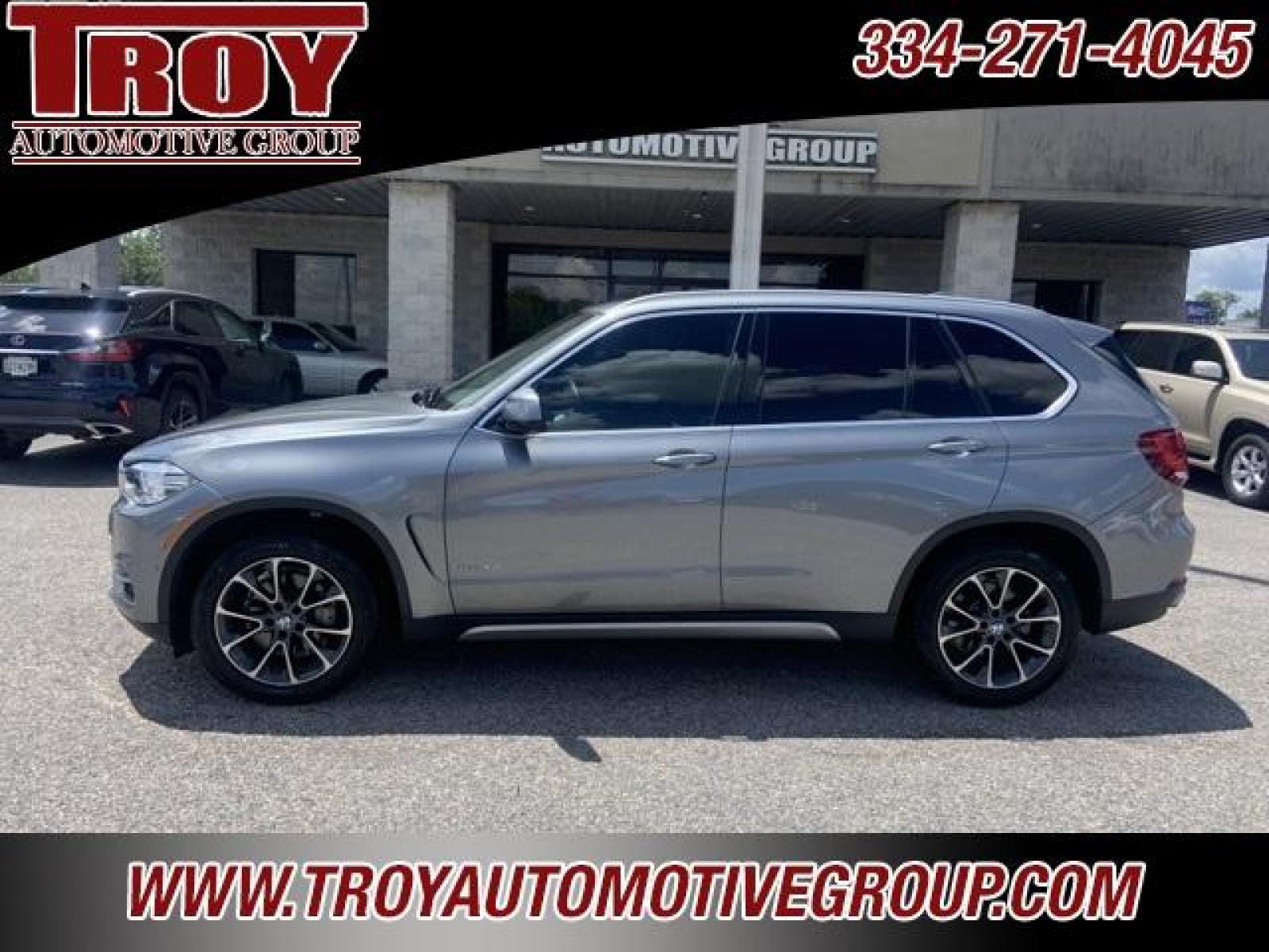 2018 Space Gray Metallic /Black BMW X5 sDrive35i (5UXKR2C55J0) with an 3.0L I6 DOHC 24V TwinPower Turbo engine, Automatic transmission, located at 6812 Atlanta Hwy, Montgomery, AL, 36117, (334) 271-4045, 32.382118, -86.178673 - Space Gray Metallic 2018 BMW X5 sDrive35i RWD 3.0L I6 DOHC 24V TwinPower Turbo 8-Speed Automatic<br><br>Financing Available---Top Value for Trades. - Photo #0