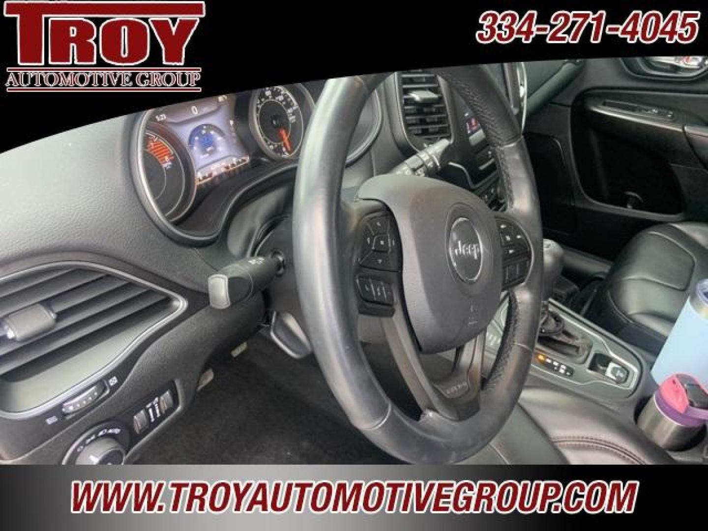 2019 Bright White Clearcoat /Black Jeep Cherokee Trailhawk (1C4PJMBXXKD) with an 3.2L V6 engine, Automatic transmission, located at 6812 Atlanta Hwy, Montgomery, AL, 36117, (334) 271-4045, 32.382118, -86.178673 - Photo#42