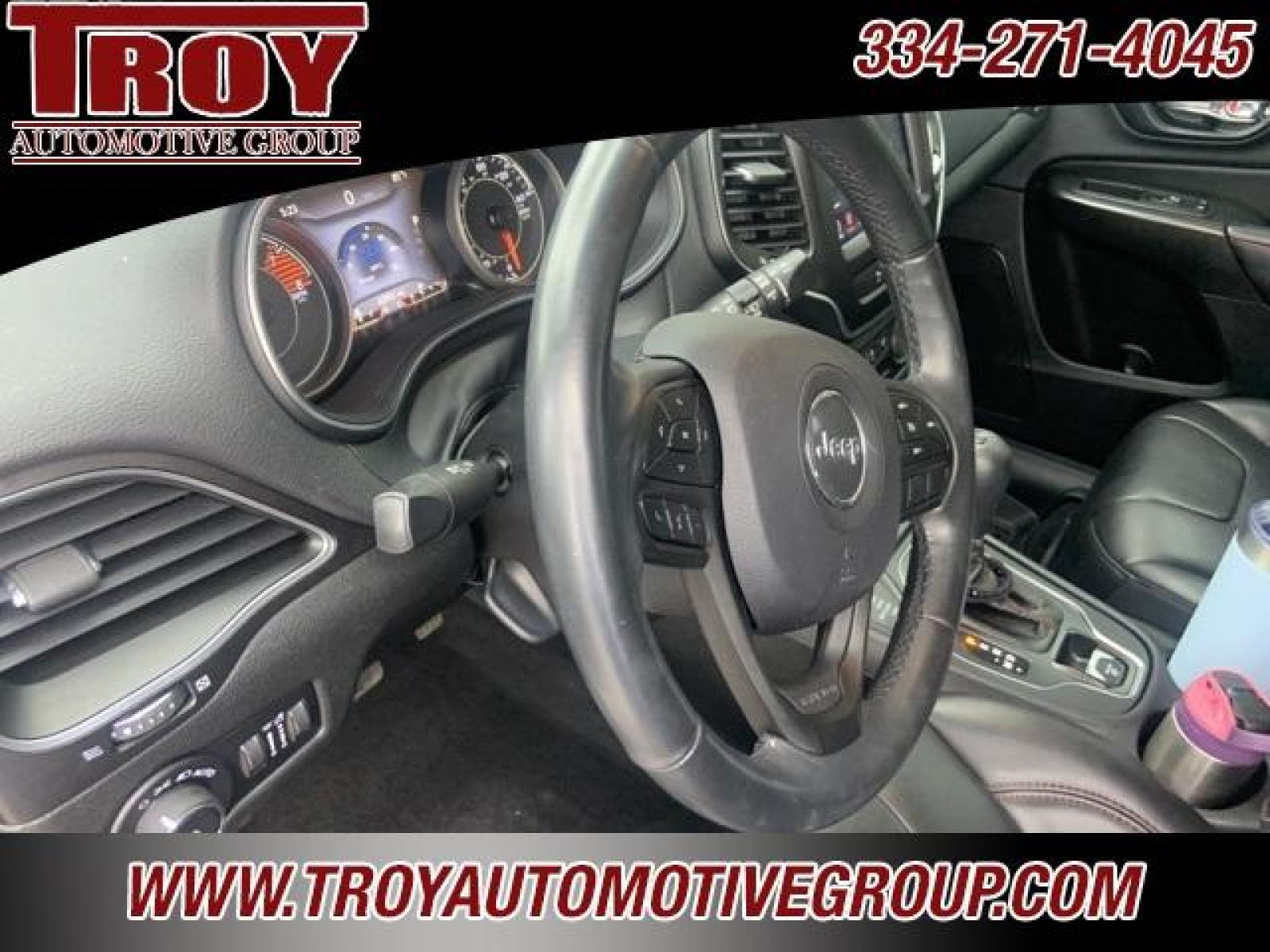 2019 Bright White Clearcoat /Black Jeep Cherokee Trailhawk (1C4PJMBXXKD) with an 3.2L V6 engine, Automatic transmission, located at 6812 Atlanta Hwy, Montgomery, AL, 36117, (334) 271-4045, 32.382118, -86.178673 - Photo #40