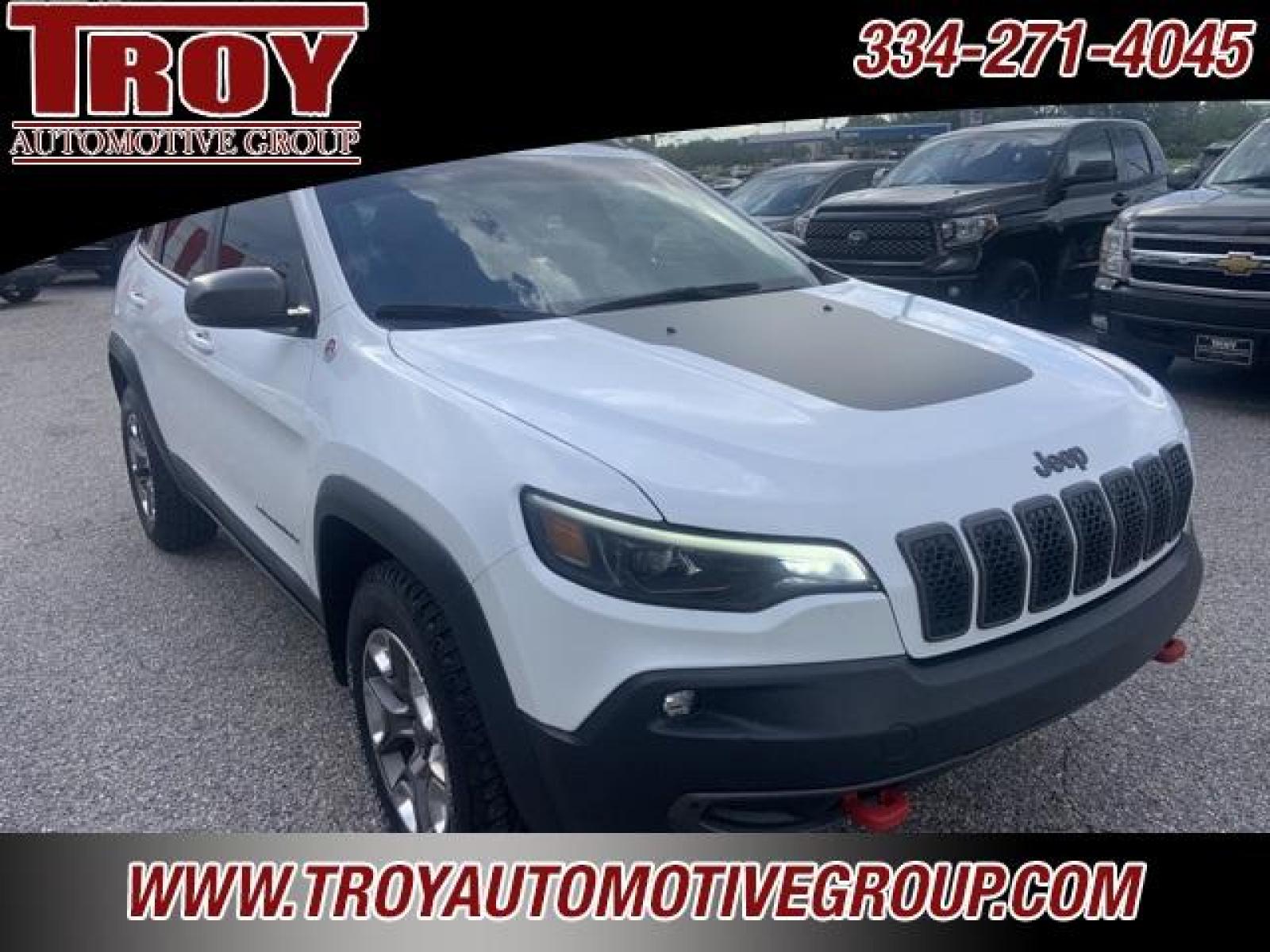 2019 Bright White Clearcoat /Black Jeep Cherokee Trailhawk (1C4PJMBXXKD) with an 3.2L V6 engine, Automatic transmission, located at 6812 Atlanta Hwy, Montgomery, AL, 36117, (334) 271-4045, 32.382118, -86.178673 - Photo #6