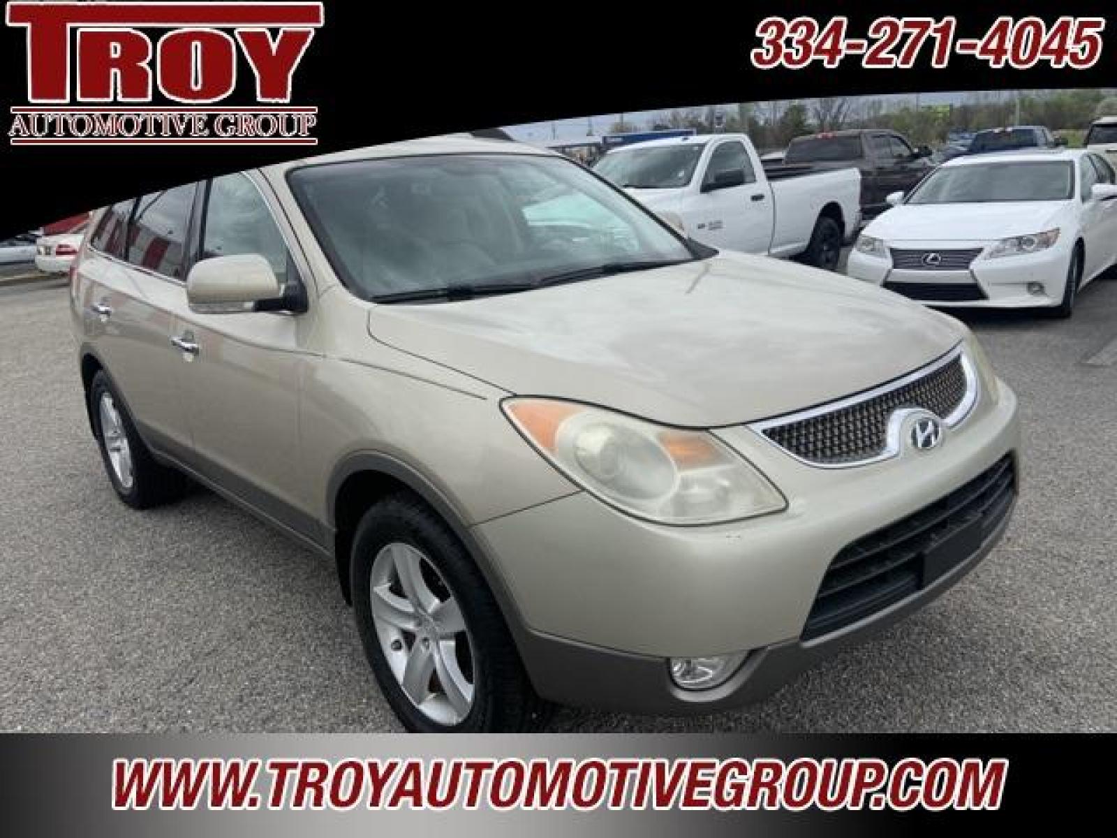 2009 Satin Beige Metallic /Beige Hyundai Veracruz Limited (KM8NU13C79U) with an 3.8L V6 SMPI DOHC engine, Automatic transmission, located at 6812 Atlanta Hwy, Montgomery, AL, 36117, (334) 271-4045, 32.382118, -86.178673 - Satin Beige Metallic 2009 Hyundai Veracruz Limited FWD 3.8L V6 SMPI DOHC 6-Speed Automatic with Shiftronic<br><br>Financing Available---Top Value for Trades. - Photo #4