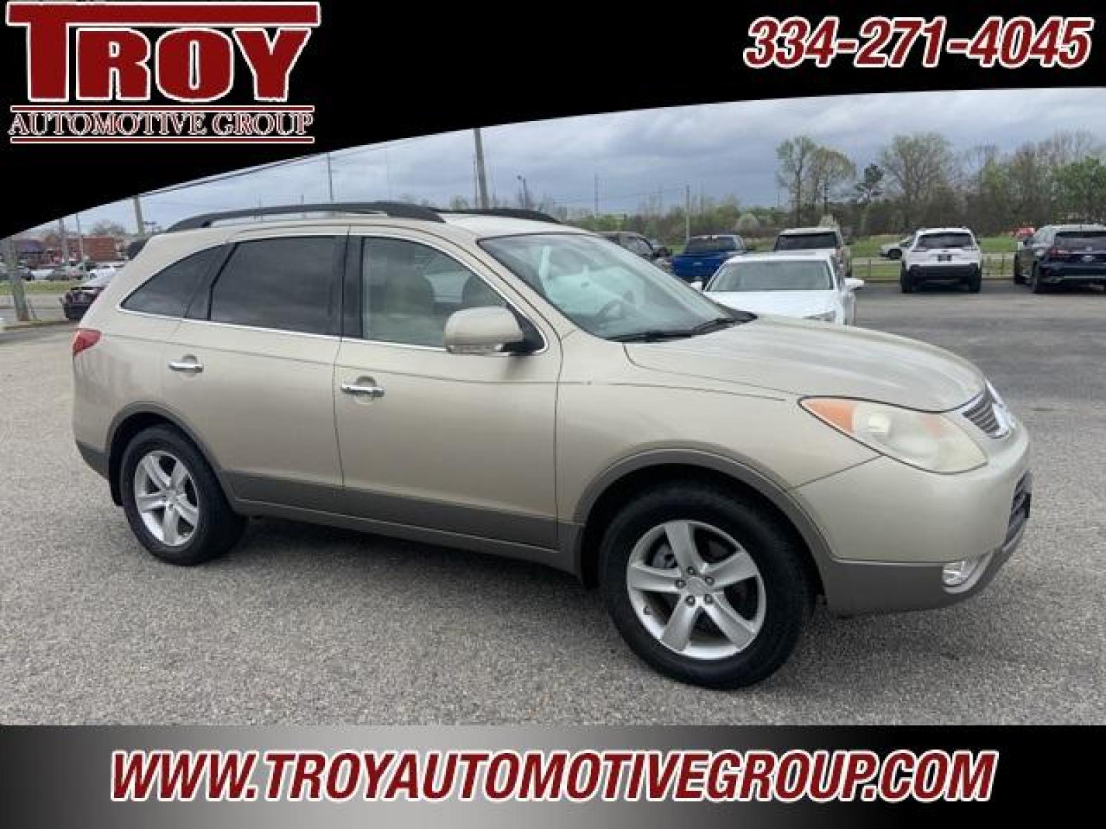 2009 Satin Beige Metallic /Beige Hyundai Veracruz Limited (KM8NU13C79U) with an 3.8L V6 SMPI DOHC engine, Automatic transmission, located at 6812 Atlanta Hwy, Montgomery, AL, 36117, (334) 271-4045, 32.382118, -86.178673 - Satin Beige Metallic 2009 Hyundai Veracruz Limited FWD 3.8L V6 SMPI DOHC 6-Speed Automatic with Shiftronic<br><br>Financing Available---Top Value for Trades. - Photo #5