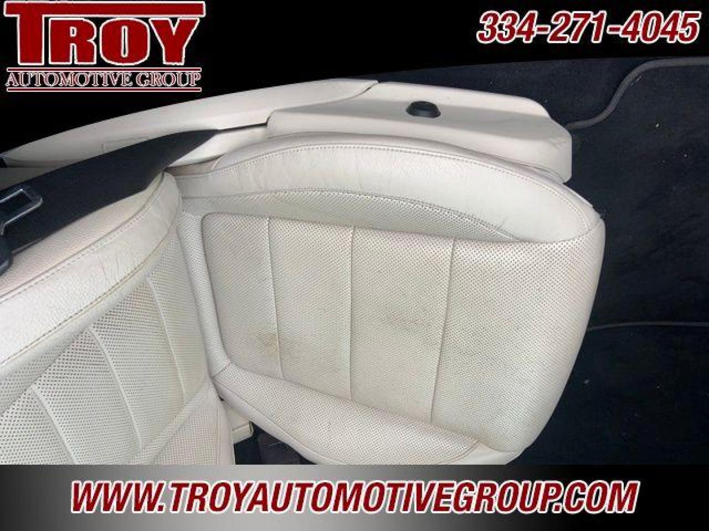 2019 Lunar Blue Metallic /Macchiato Beige/Black Mercedes-Benz E-Class E 450 (WDDZF6JBXKA) with an 3.0L V6 BiTurbo engine, Automatic transmission, located at 6812 Atlanta Hwy, Montgomery, AL, 36117, (334) 271-4045, 32.382118, -86.178673 - Blue 2019 Mercedes-Benz E-Class E 450 4MATIC 4MATIC 3.0L V6 BiTurbo 9-Speed Automatic<br><br>Financing Available---Top Value for Trades.<br><br>20/28 City/Highway MPG - Photo#39