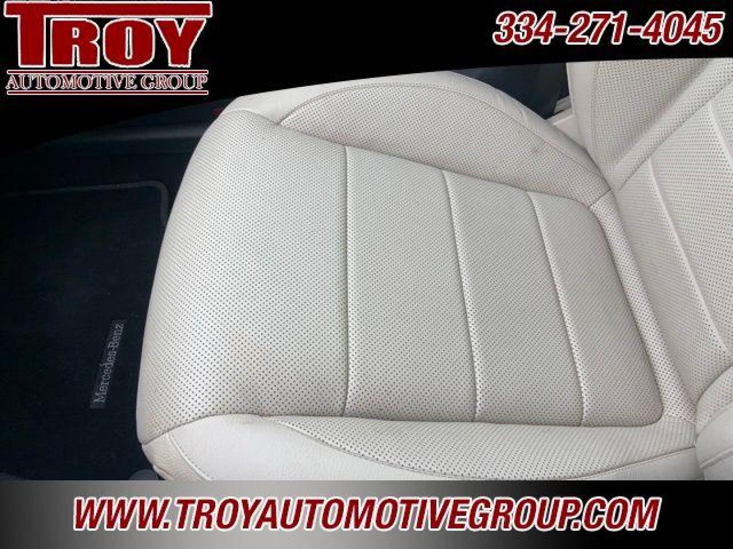 2019 Lunar Blue Metallic /Macchiato Beige/Black Mercedes-Benz E-Class E 450 (WDDZF6JBXKA) with an 3.0L V6 BiTurbo engine, Automatic transmission, located at 6812 Atlanta Hwy, Montgomery, AL, 36117, (334) 271-4045, 32.382118, -86.178673 - Blue 2019 Mercedes-Benz E-Class E 450 4MATIC 4MATIC 3.0L V6 BiTurbo 9-Speed Automatic<br><br>Financing Available---Top Value for Trades.<br><br>20/28 City/Highway MPG - Photo#50