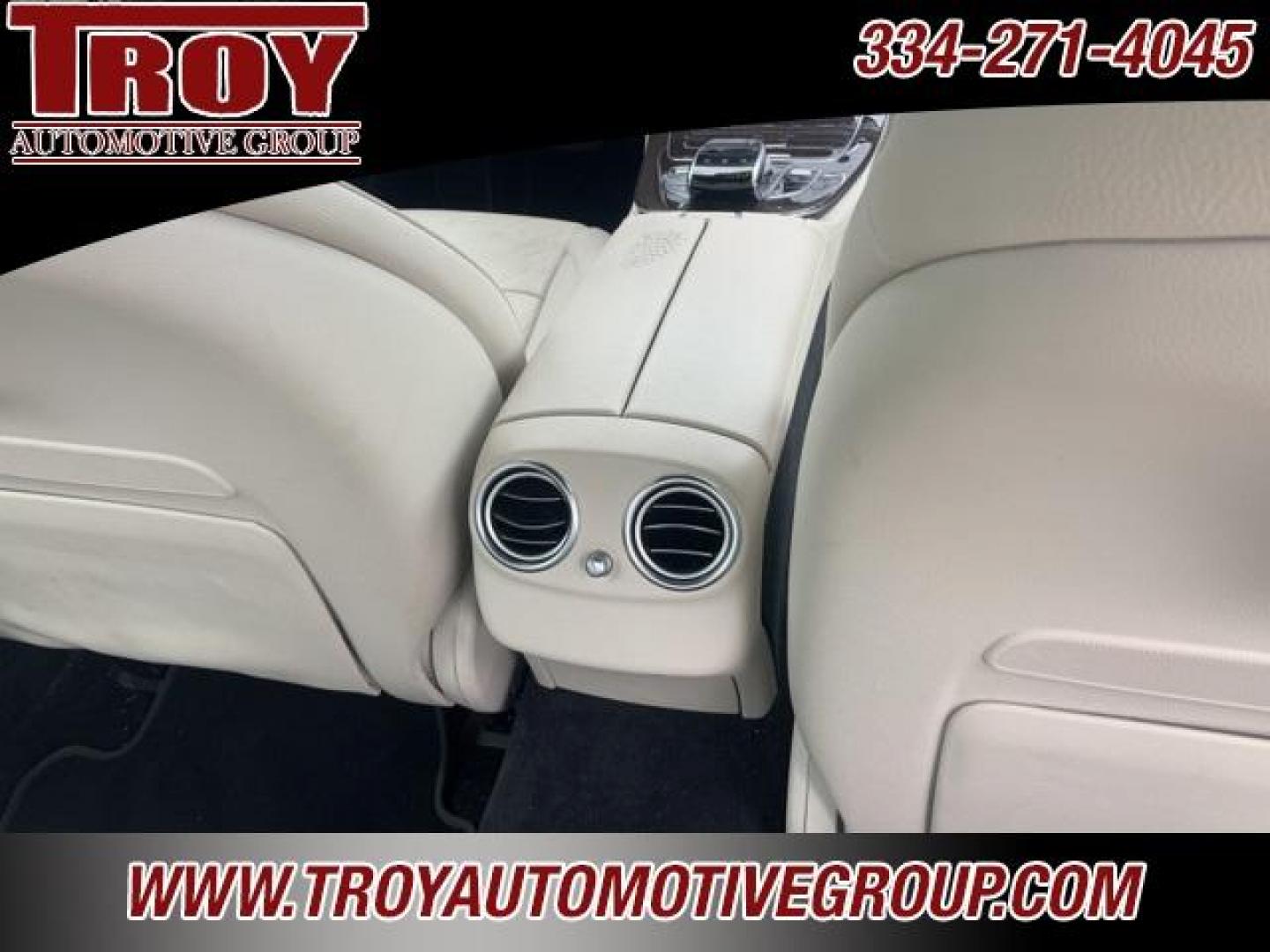 2019 Lunar Blue Metallic /Macchiato Beige/Black Mercedes-Benz E-Class E 450 (WDDZF6JBXKA) with an 3.0L V6 BiTurbo engine, Automatic transmission, located at 6812 Atlanta Hwy, Montgomery, AL, 36117, (334) 271-4045, 32.382118, -86.178673 - Blue 2019 Mercedes-Benz E-Class E 450 4MATIC 4MATIC 3.0L V6 BiTurbo 9-Speed Automatic<br><br>Financing Available---Top Value for Trades.<br><br>20/28 City/Highway MPG - Photo#27
