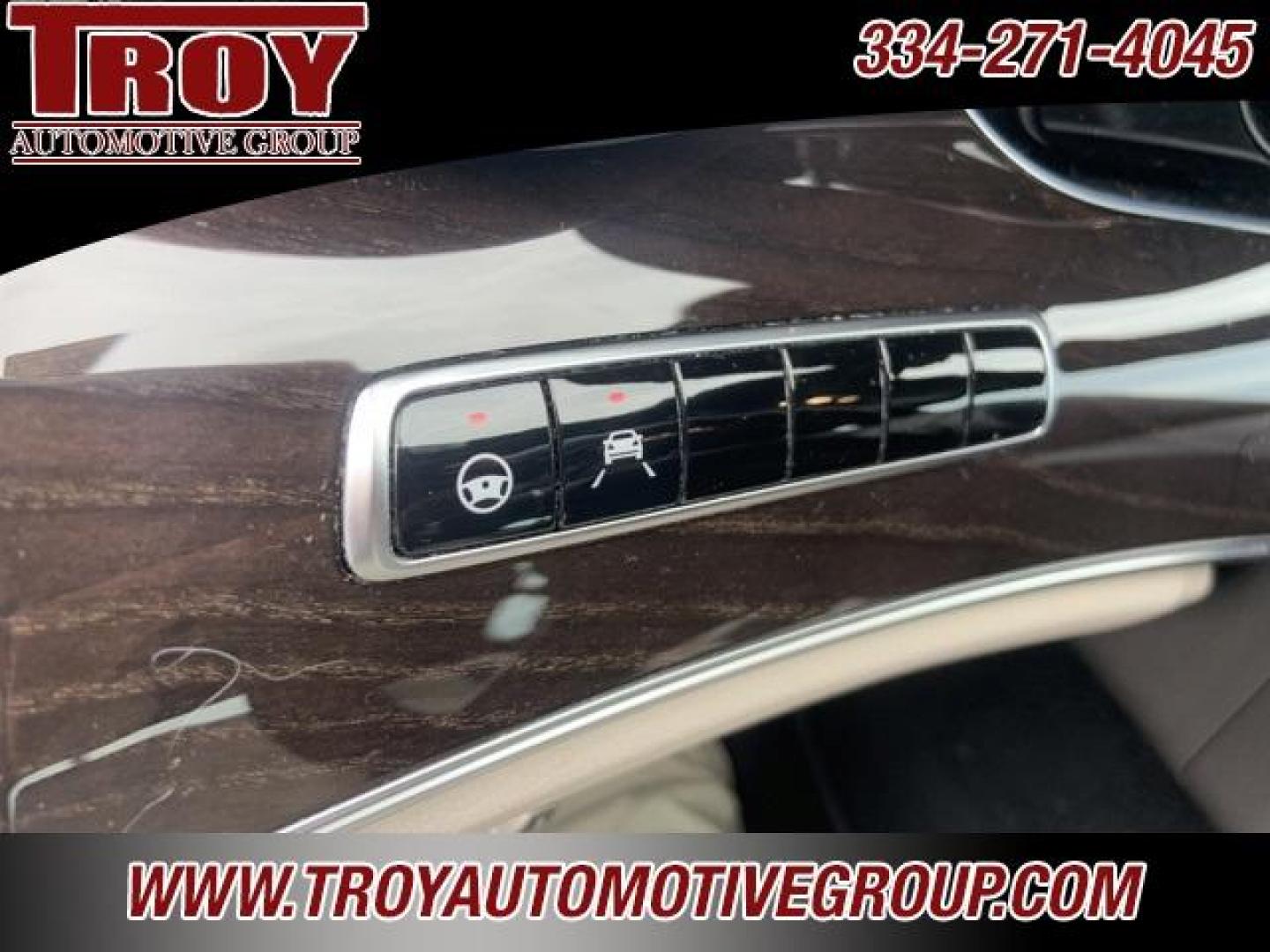 2019 Lunar Blue Metallic /Macchiato Beige/Black Mercedes-Benz E-Class E 450 (WDDZF6JBXKA) with an 3.0L V6 BiTurbo engine, Automatic transmission, located at 6812 Atlanta Hwy, Montgomery, AL, 36117, (334) 271-4045, 32.382118, -86.178673 - Blue 2019 Mercedes-Benz E-Class E 450 4MATIC 4MATIC 3.0L V6 BiTurbo 9-Speed Automatic<br><br>Financing Available---Top Value for Trades.<br><br>20/28 City/Highway MPG - Photo#41