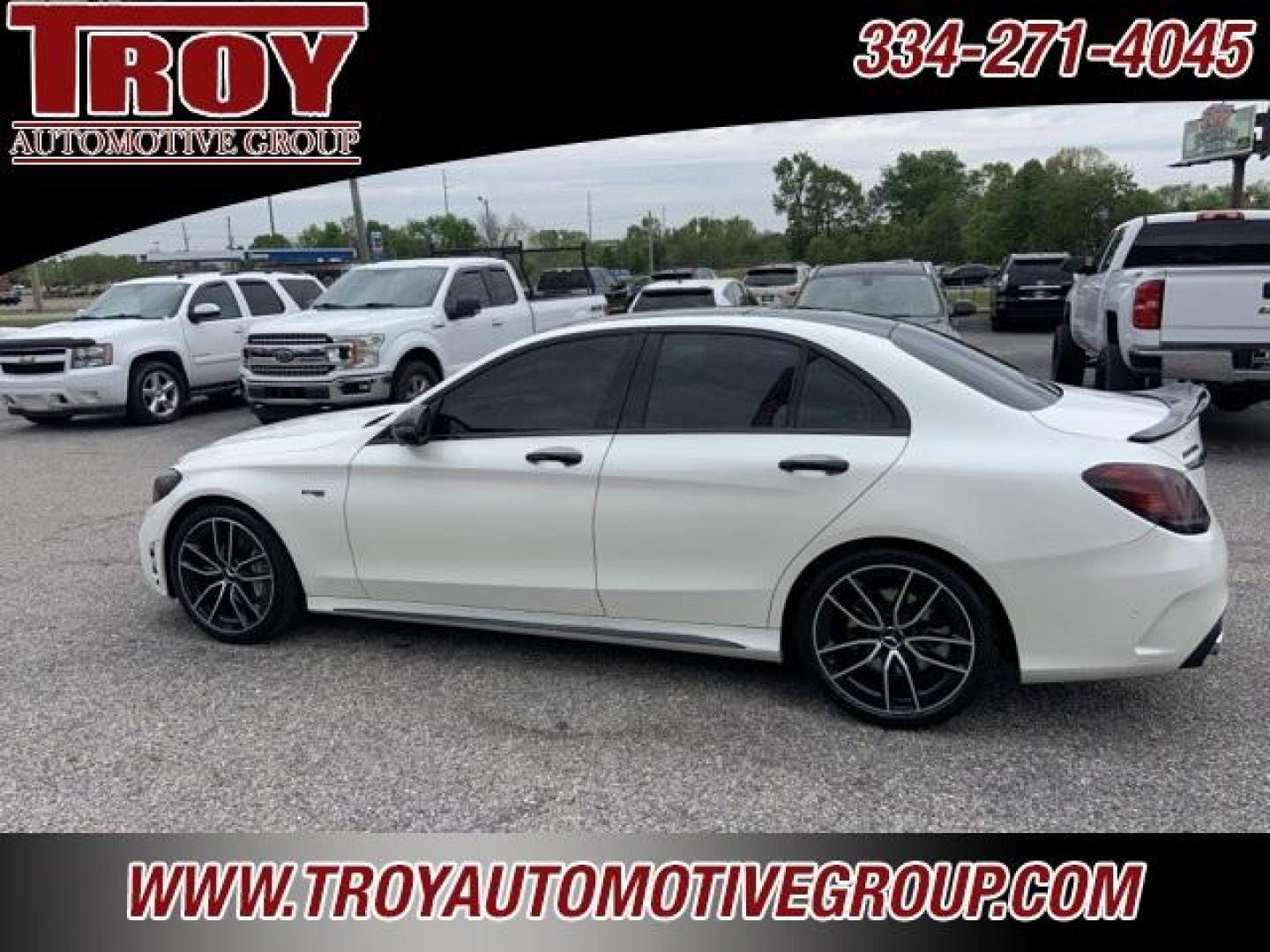 2020 White /Black Mercedes-Benz C-Class C 43 AMG (55SWF6EB7LU) with an 3.0L V6 BiTurbo engine, Automatic transmission, located at 6812 Atlanta Hwy, Montgomery, AL, 36117, (334) 271-4045, 32.382118, -86.178673 - Priced below KBB Fair Purchase Price!<br><br>White 2020 Mercedes-Benz C-Class C 43 AMG 4MATIC 4MATIC 3.0L V6 BiTurbo 9-Speed Automatic<br><br>Financing Available---Top Value for Trades.<br><br>Odometer is 3664 miles below market average! 19/27 City/Highway MPG<br><br><br>Awards:<br> * JD Power Init - Photo#15