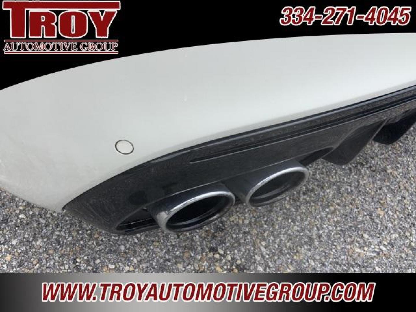 2020 White /Black Mercedes-Benz C-Class C 43 AMG (55SWF6EB7LU) with an 3.0L V6 BiTurbo engine, Automatic transmission, located at 6812 Atlanta Hwy, Montgomery, AL, 36117, (334) 271-4045, 32.382118, -86.178673 - Priced below KBB Fair Purchase Price!<br><br>White 2020 Mercedes-Benz C-Class C 43 AMG 4MATIC 4MATIC 3.0L V6 BiTurbo 9-Speed Automatic<br><br>Financing Available---Top Value for Trades.<br><br>Odometer is 3664 miles below market average! 19/27 City/Highway MPG<br><br><br>Awards:<br> * JD Power Init - Photo#39