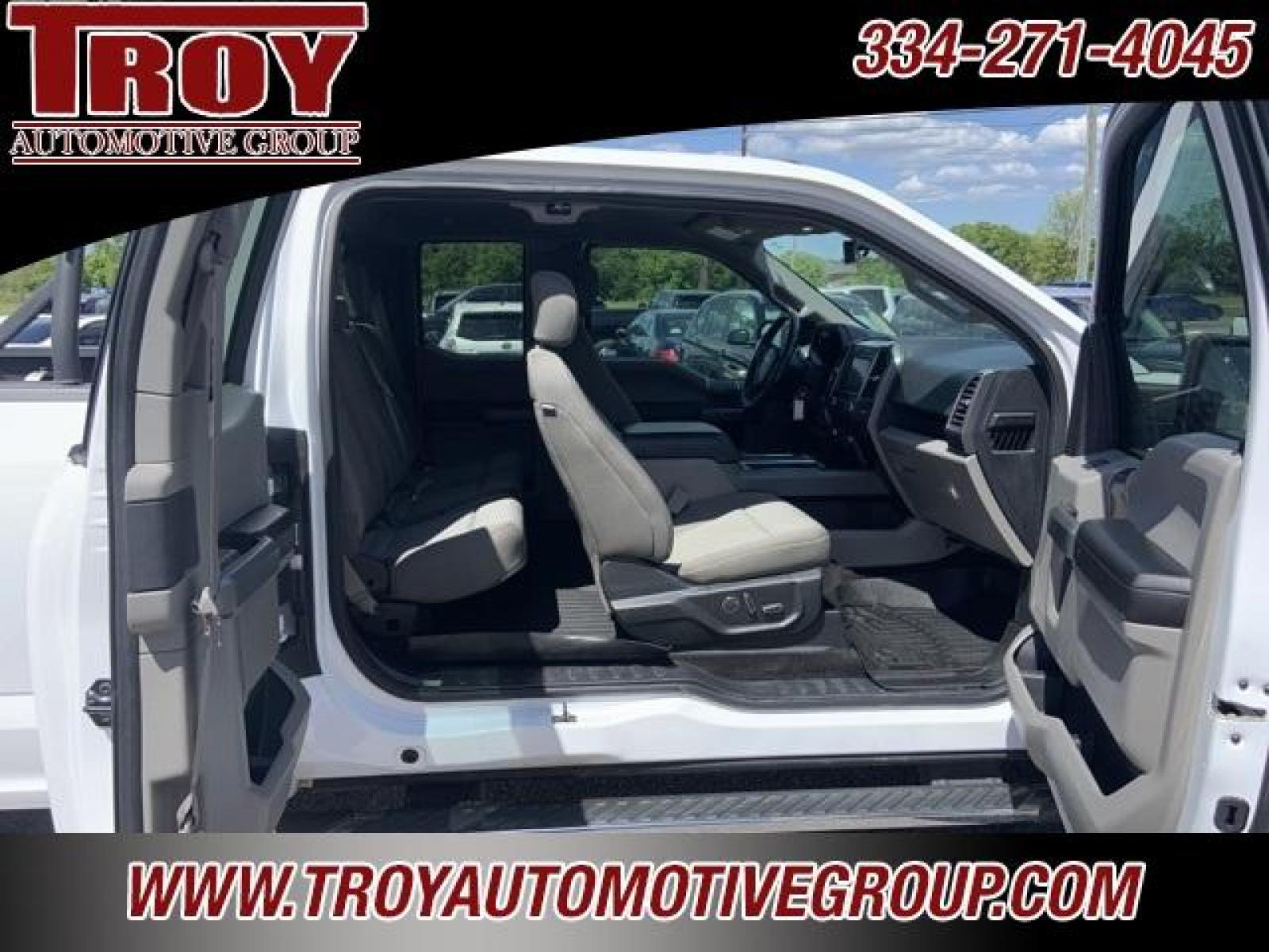 2018 Oxford White /Medium Earth Gray Ford F-150 XLT (1FTFX1EG8JK) with an 3.5L V6 EcoBoost engine, Automatic transmission, located at 6812 Atlanta Hwy, Montgomery, AL, 36117, (334) 271-4045, 32.382118, -86.178673 - Photo #29