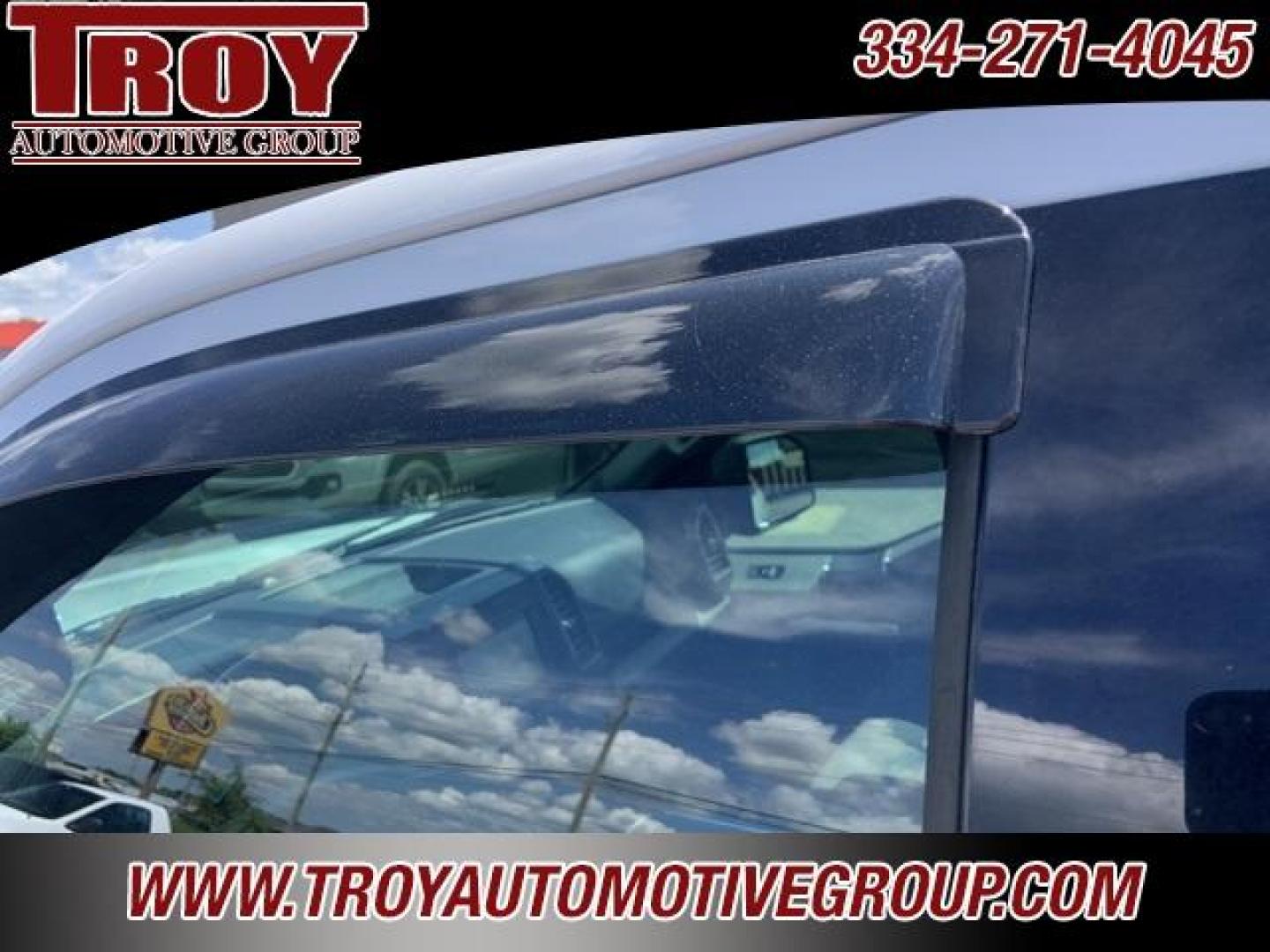 2018 Oxford White /Medium Earth Gray Ford F-150 XLT (1FTFX1EG8JK) with an 3.5L V6 EcoBoost engine, Automatic transmission, located at 6812 Atlanta Hwy, Montgomery, AL, 36117, (334) 271-4045, 32.382118, -86.178673 - Oxford White 2018 Ford F-150 XLT 4WD 3.5L V6 EcoBoost 10-Speed Automatic<br><br>Financing Available---Top Value for Trades.<br><br>Odometer is 10973 miles below market average!<br><br><br>Awards:<br> * 2018 KBB.com Brand Image Awards * 2018 KBB.com 10 Most Awarded Brands - Photo#41