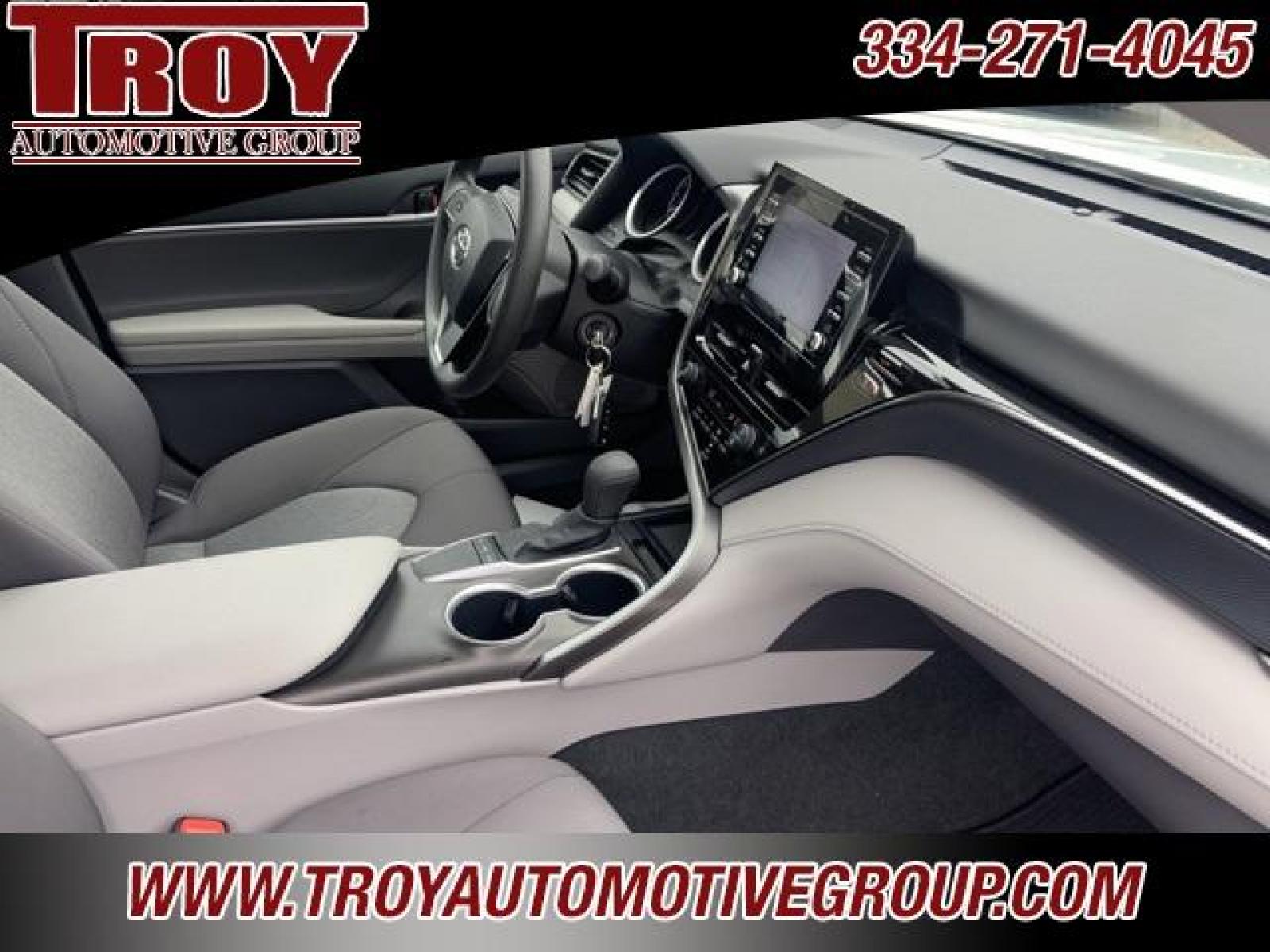 2022 White /Ash Toyota Camry LE (4T1C11AK1NU) with an 2.5L I4 DOHC 16V engine, Automatic transmission, located at 6812 Atlanta Hwy, Montgomery, AL, 36117, (334) 271-4045, 32.382118, -86.178673 - Photo #22