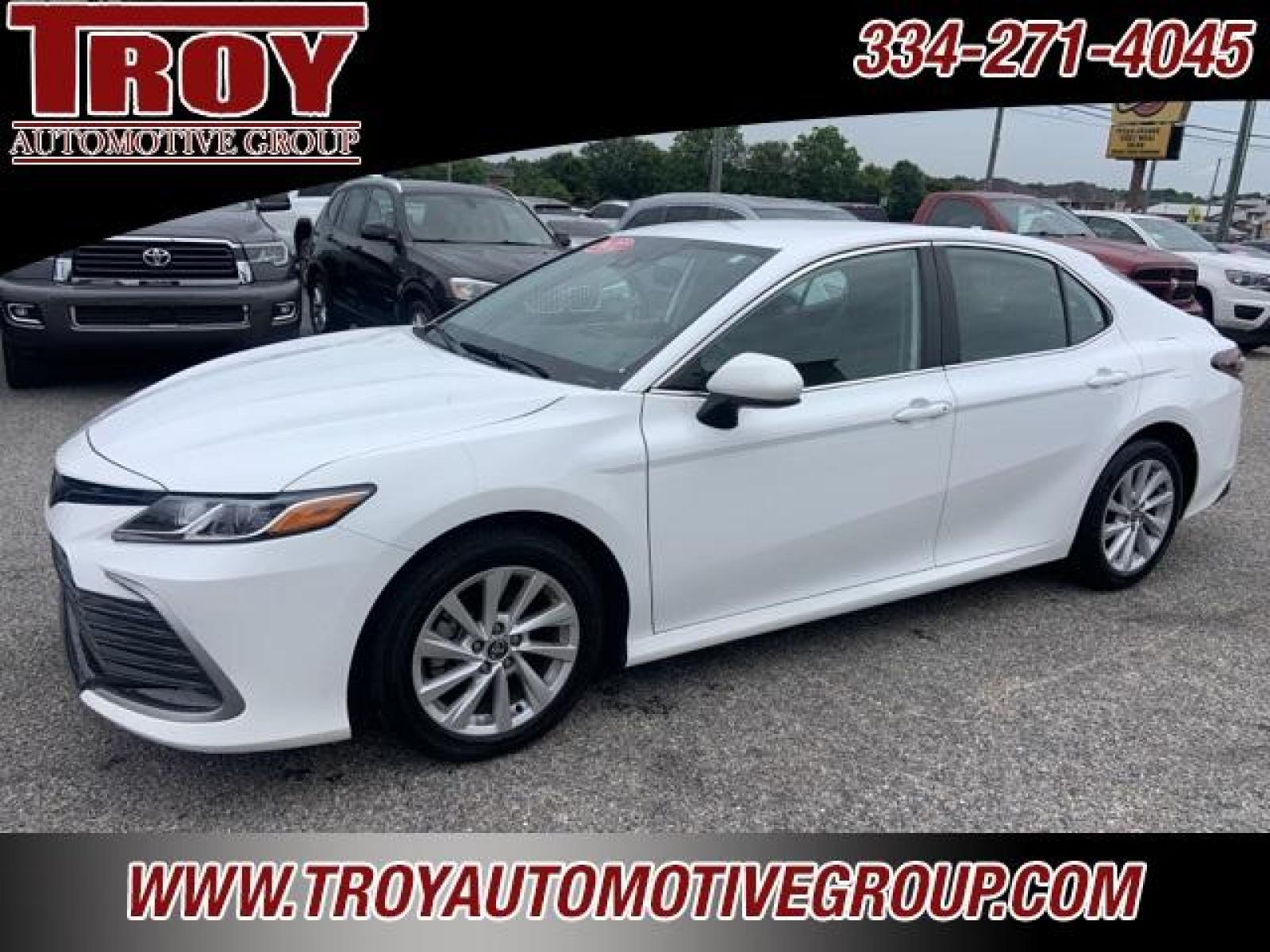 2022 White /Ash Toyota Camry LE (4T1C11AK1NU) with an 2.5L I4 DOHC 16V engine, Automatic transmission, located at 6812 Atlanta Hwy, Montgomery, AL, 36117, (334) 271-4045, 32.382118, -86.178673 - White 2022 Toyota Camry LE FWD 2.5L I4 DOHC 16V 8-Speed Automatic<br><br>Financing Available---Top Value for Trades.<br><br>Odometer is 35788 miles below market average! 28/39 City/Highway MPG - Photo #2