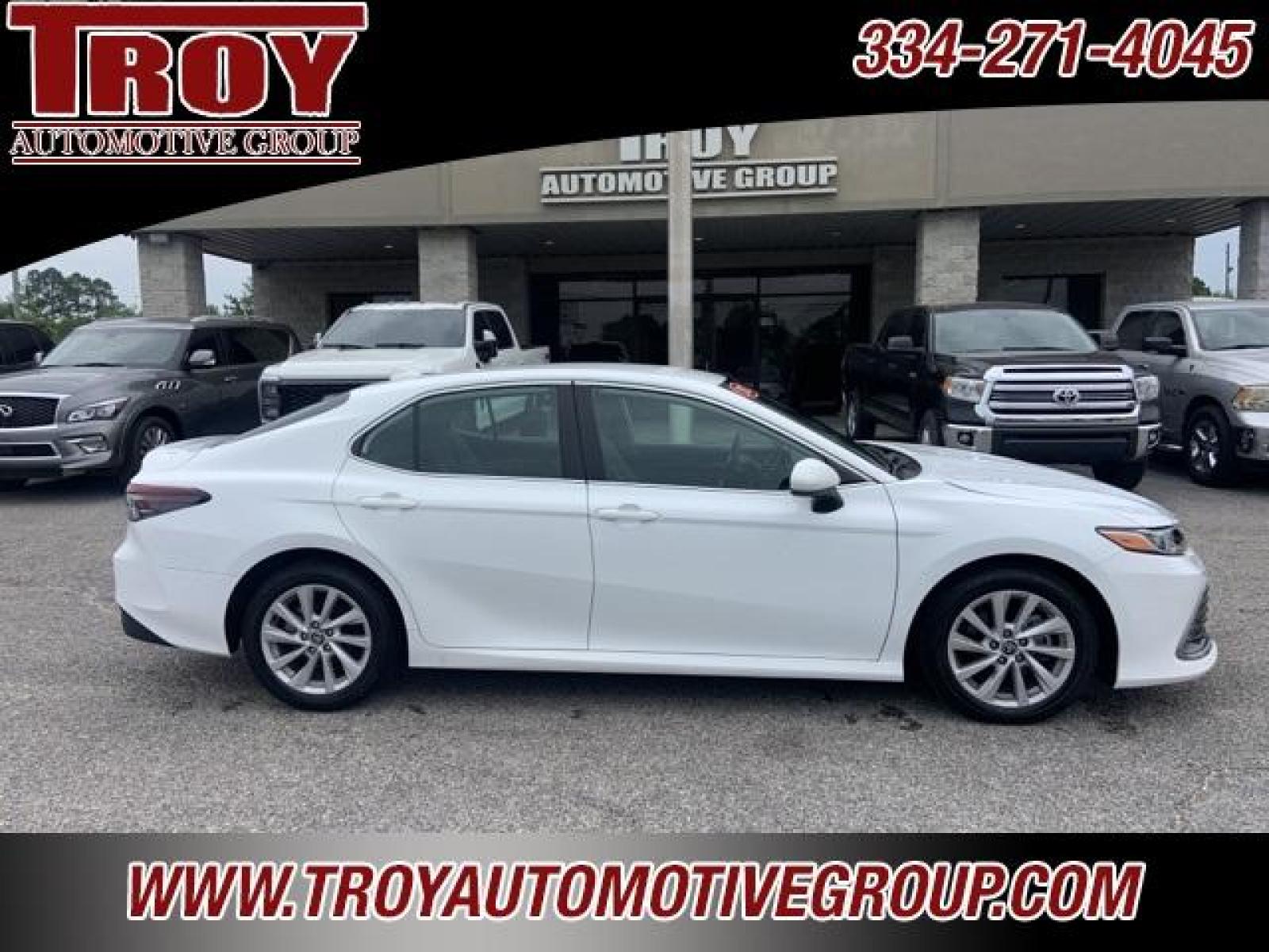 2022 White /Ash Toyota Camry LE (4T1C11AK1NU) with an 2.5L I4 DOHC 16V engine, Automatic transmission, located at 6812 Atlanta Hwy, Montgomery, AL, 36117, (334) 271-4045, 32.382118, -86.178673 - White 2022 Toyota Camry LE FWD 2.5L I4 DOHC 16V 8-Speed Automatic<br><br>Financing Available---Top Value for Trades.<br><br>Odometer is 35788 miles below market average! 28/39 City/Highway MPG - Photo #7