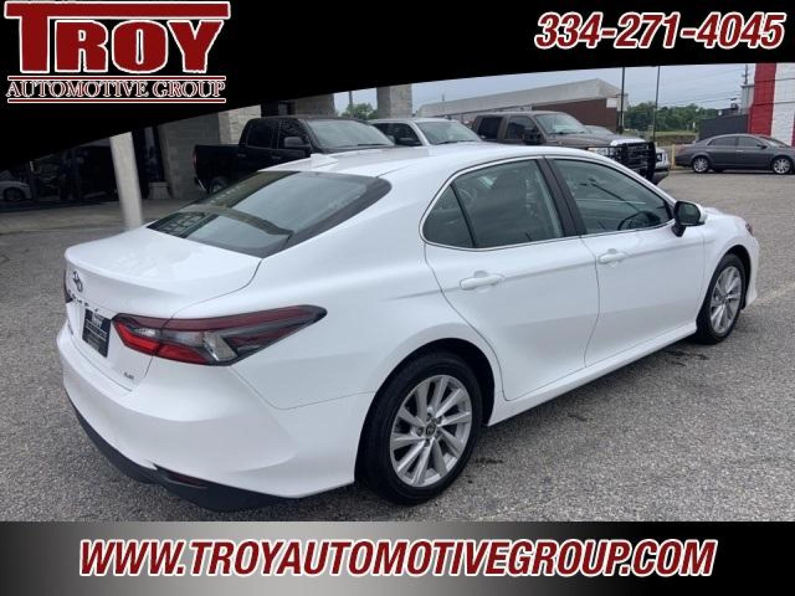2022 White /Ash Toyota Camry LE (4T1C11AK1NU) with an 2.5L I4 DOHC 16V engine, Automatic transmission, located at 6812 Atlanta Hwy, Montgomery, AL, 36117, (334) 271-4045, 32.382118, -86.178673 - White 2022 Toyota Camry LE FWD 2.5L I4 DOHC 16V 8-Speed Automatic<br><br>Financing Available---Top Value for Trades.<br><br>Odometer is 23590 miles below market average! 28/39 City/Highway MPG - Photo #8
