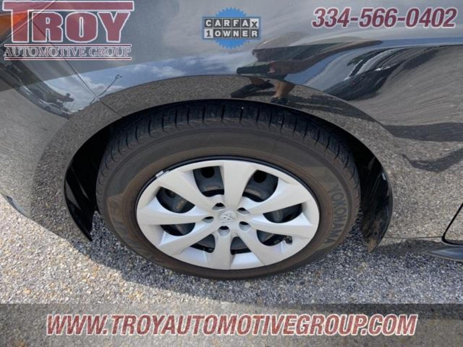 2022 Black Sand Pearl /Light Gray Toyota Corolla LE (JTDEPMAE1NJ) with an 1.8L I4 DOHC 16V engine, CVT transmission, located at 6812 Atlanta Hwy, Montgomery, AL, 36117, (334) 271-4045, 32.382118, -86.178673 - Black 2022 Toyota Corolla LE FWD 1.8L I4 DOHC 16V CVT<br><br>Financing Available---Top Value for Trades.<br><br>Odometer is 2639 miles below market average! 30/38 City/Highway MPG - Photo #16