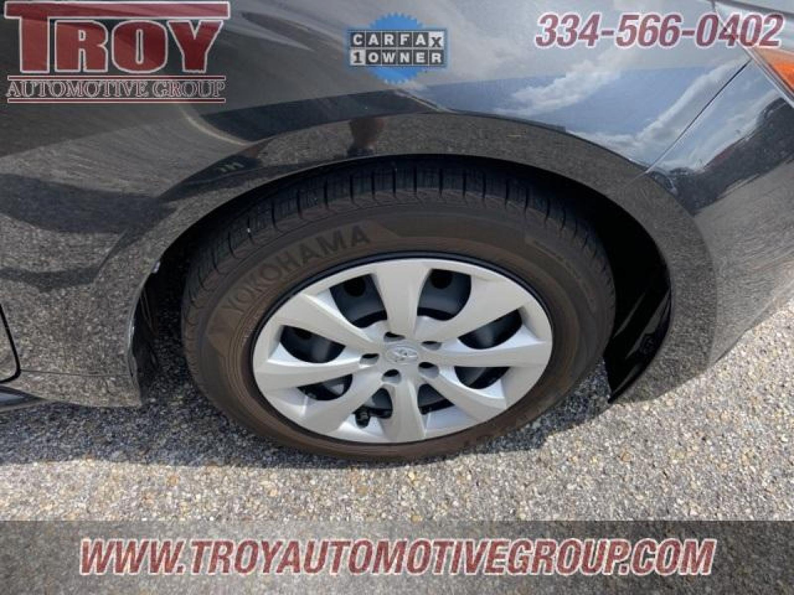 2022 Black Sand Pearl /Light Gray Toyota Corolla LE (JTDEPMAE1NJ) with an 1.8L I4 DOHC 16V engine, CVT transmission, located at 6812 Atlanta Hwy, Montgomery, AL, 36117, (334) 271-4045, 32.382118, -86.178673 - Black 2022 Toyota Corolla LE FWD 1.8L I4 DOHC 16V CVT<br><br>Financing Available---Top Value for Trades.<br><br>Odometer is 2639 miles below market average! 30/38 City/Highway MPG - Photo #18