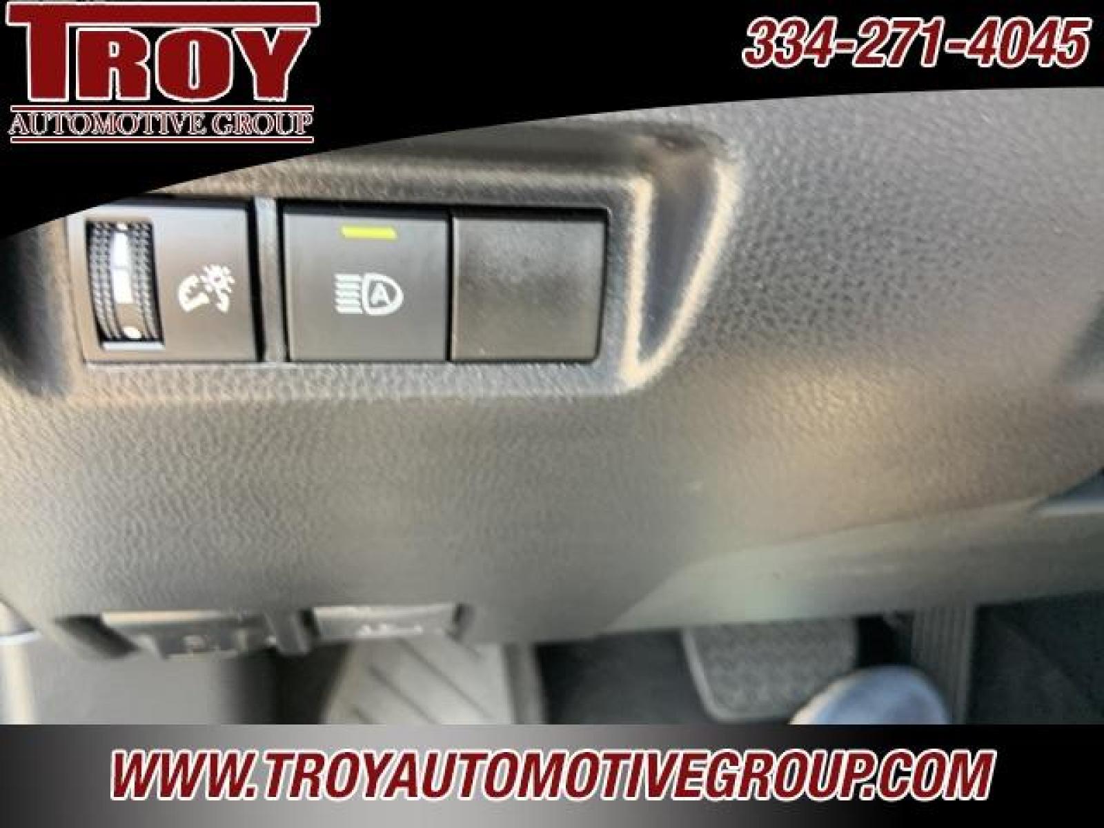 2021 Gray /Black Toyota RAV4 XLE (2T3W1RFVXMC) with an 2.5L 4-Cylinder DOHC Dual VVT-i engine, Automatic transmission, located at 6812 Atlanta Hwy, Montgomery, AL, 36117, (334) 271-4045, 32.382118, -86.178673 - Photo #38