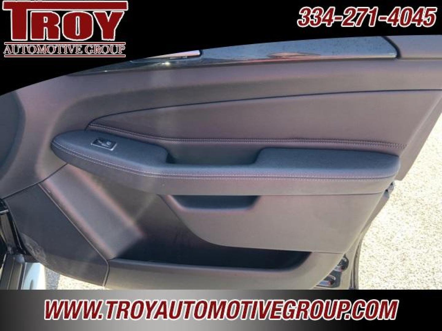 2018 Black /Black Mercedes-Benz GLE GLE 350 (4JGDA5JB9JB) with an 3.5L V6 DOHC 24V engine, Automatic transmission, located at 6812 Atlanta Hwy, Montgomery, AL, 36117, (334) 271-4045, 32.382118, -86.178673 - Black 2018 Mercedes-Benz GLE GLE 350 RWD 3.5L V6 DOHC 24V 7G-TRONIC 7-Speed Automatic<br><br>Financing Available---Top Value for Trades.<br><br>Odometer is 15844 miles below market average! - Photo#39