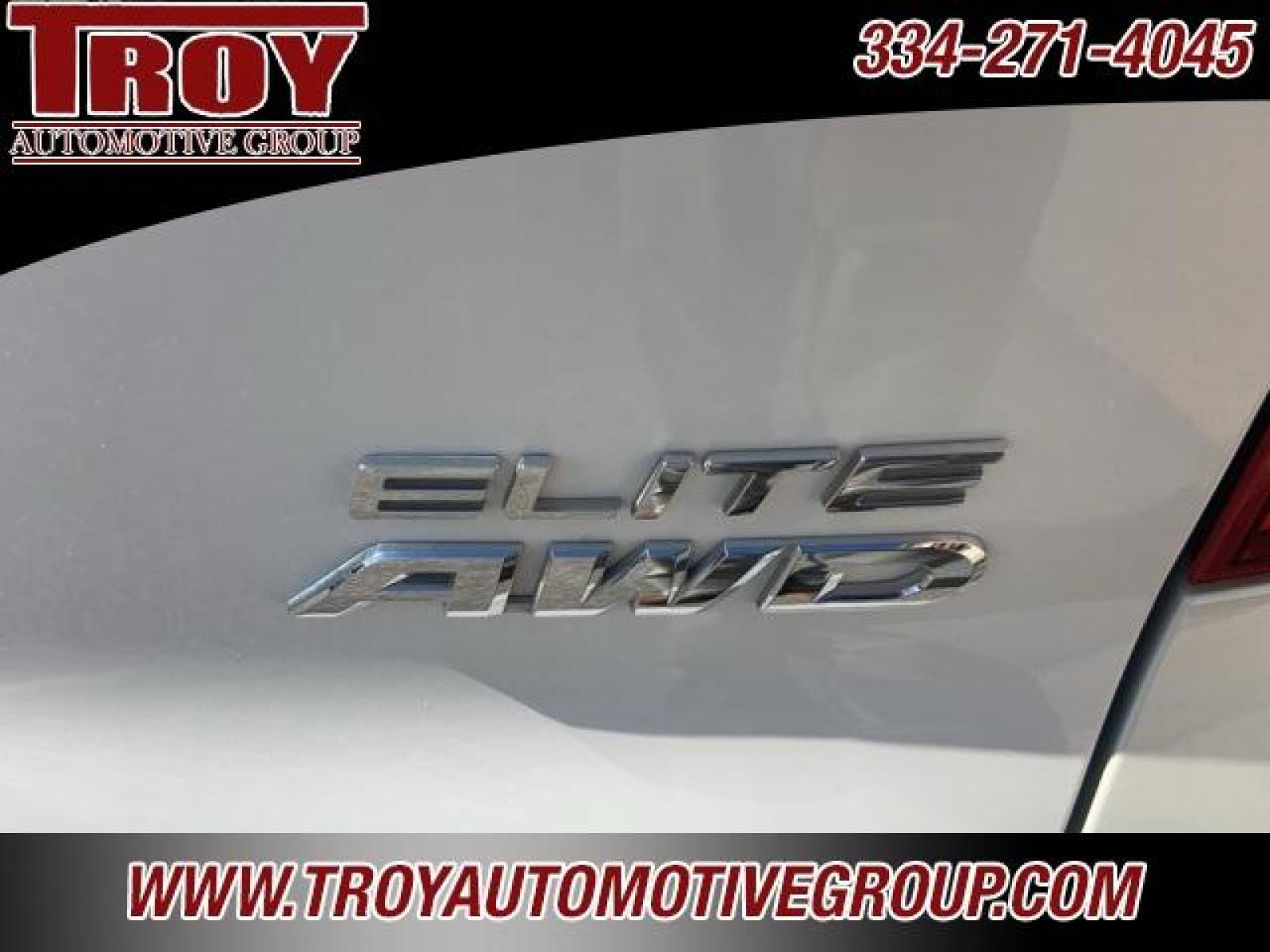 2017 White Diamond Pearl /Beige Honda Pilot Elite (5FNYF6H02HB) with an 3.5L V6 24V SOHC i-VTEC engine, Automatic transmission, located at 6812 Atlanta Hwy, Montgomery, AL, 36117, (334) 271-4045, 32.382118, -86.178673 - Photo #8