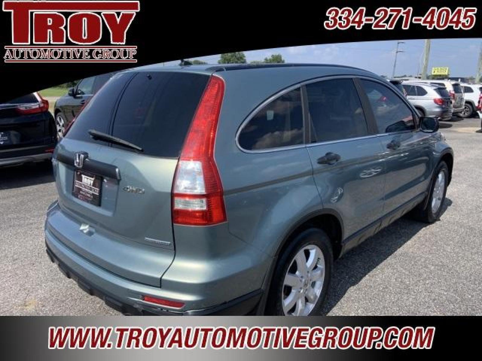 2011 Opal Sage Metallic /Ivory Honda CR-V SE (5J6RE4H46BL) with an 2.4L I4 DOHC 16V i-VTEC engine, Automatic transmission, located at 6812 Atlanta Hwy, Montgomery, AL, 36117, (334) 271-4045, 32.382118, -86.178673 - Priced below KBB Fair Purchase Price!<br><br>Opal Sage Metallic 2011 Honda CR-V SE AWD 2.4L I4 DOHC 16V i-VTEC 5-Speed Automatic<br><br>Financing Available---Top Value for Trades.<br><br>21/27 City/Highway MPG<br><br><br>Awards:<br> * JD Power Dependability Study * 2011 KBB.com Brand Image Awards - Photo #7