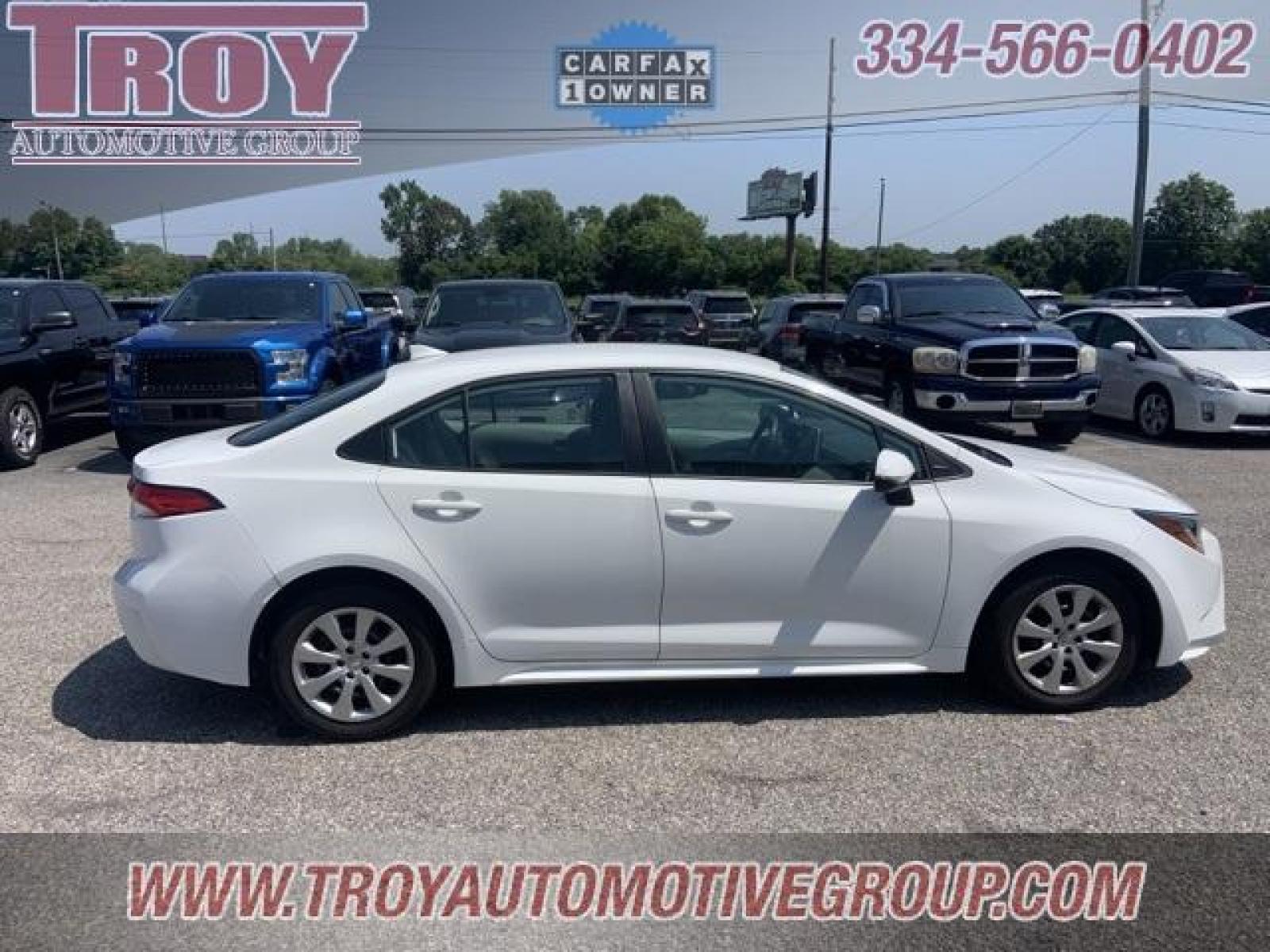 2021 White /Light Gray Toyota Corolla LE (5YFEPMAE5MP) with an 1.8L I4 DOHC 16V engine, CVT transmission, located at 6812 Atlanta Hwy, Montgomery, AL, 36117, (334) 271-4045, 32.382118, -86.178673 - White 2021 Toyota Corolla LE FWD 1.8L I4 DOHC 16V CVT<br><br>Financing Available---Top Value for Trades.<br><br>30/38 City/Highway MPG - Photo #1