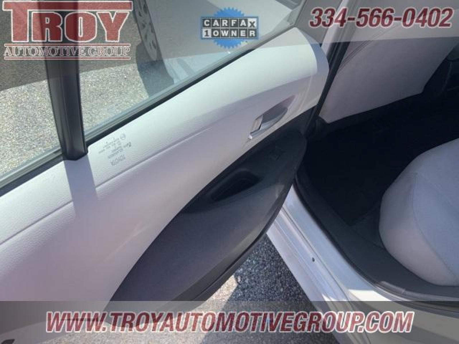 2021 White /Light Gray Toyota Corolla LE (5YFEPMAE5MP) with an 1.8L I4 DOHC 16V engine, CVT transmission, located at 6812 Atlanta Hwy, Montgomery, AL, 36117, (334) 271-4045, 32.382118, -86.178673 - White 2021 Toyota Corolla LE FWD 1.8L I4 DOHC 16V CVT<br><br>Financing Available---Top Value for Trades.<br><br>30/38 City/Highway MPG - Photo #19