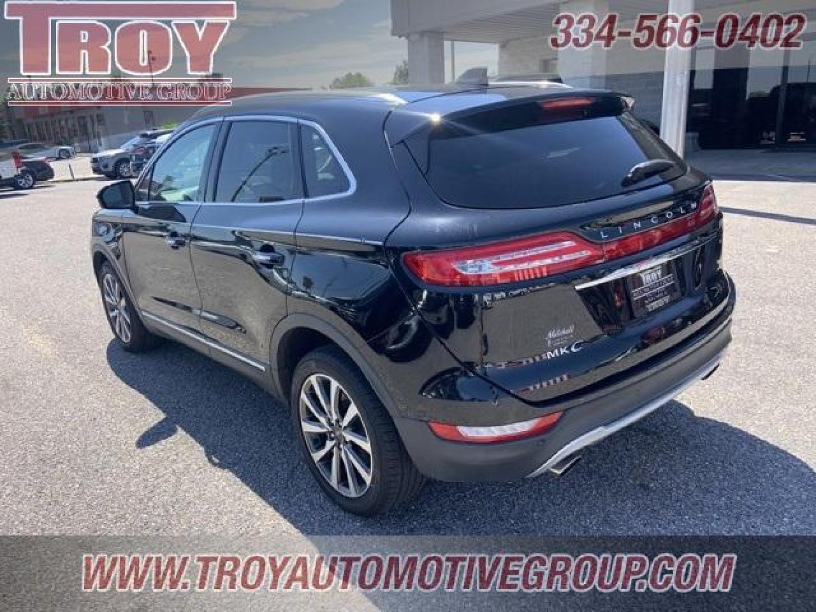 2019 Black /Cappuccino Lincoln MKC Reserve (5LMCJ3C92KU) with an 2.0L I4 engine, Automatic transmission, located at 6812 Atlanta Hwy, Montgomery, AL, 36117, (334) 271-4045, 32.382118, -86.178673 - Black 2019 Lincoln MKC Reserve FWD 2.0L I4 6-Speed Automatic<br><br>Financing Available---Top Value for Trades.<br><br>20/27 City/Highway MPG - Photo #11