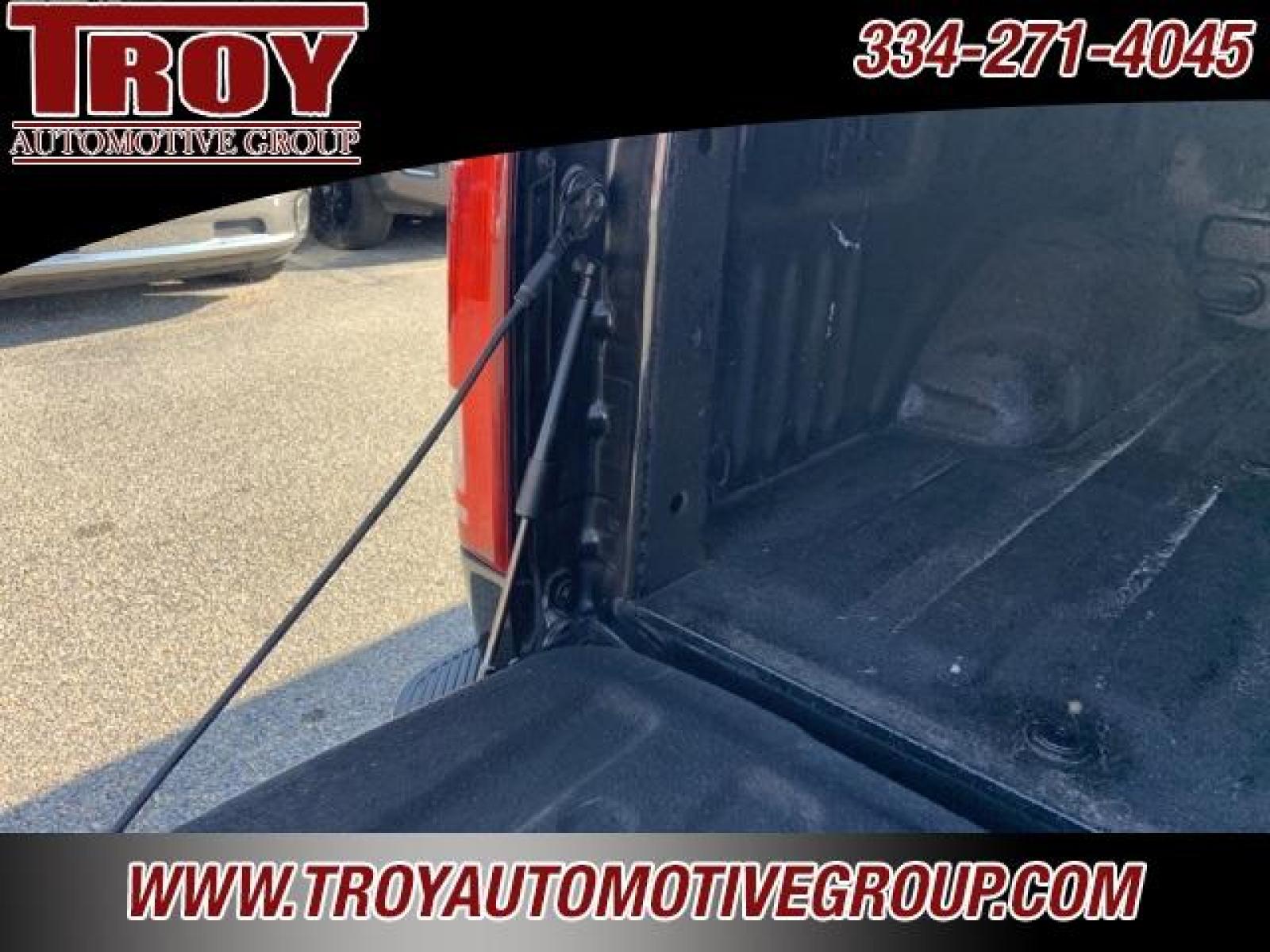 2015 Tuxedo Black Metallic /Black Ford F-150 XLT (1FTEW1EF4FK) with an 5.0L V8 FFV engine, Automatic transmission, located at 6812 Atlanta Hwy, Montgomery, AL, 36117, (334) 271-4045, 32.382118, -86.178673 - Sport Appearance Package!!<br>Heated Seats !<br>Rough Country Leveling Kit!!<br>Dual Power Seats !!<br>Cold Air Intake!!<br>Push Bar!!<br> - Photo #17