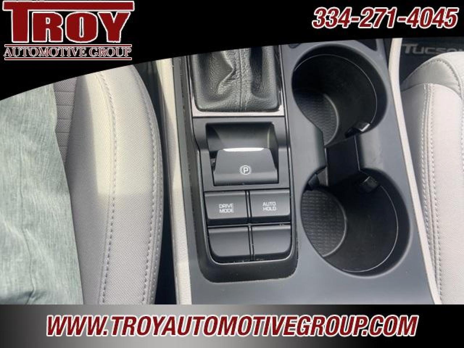 2021 White Cream /Gray Hyundai Tucson SE (KM8J23A4XMU) with an I4 engine, Automatic transmission, located at 6812 Atlanta Hwy, Montgomery, AL, 36117, (334) 271-4045, 32.382118, -86.178673 - Photo #43
