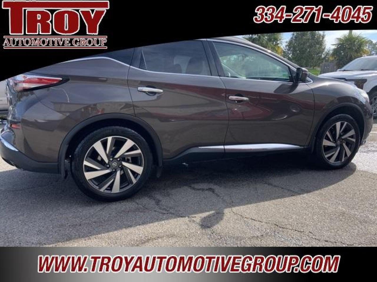2018 Java Metallic /Mocha Nissan Murano Platinum (5N1AZ2MG8JN) with an 3.5L V6 DOHC 24V engine, CVT transmission, located at 6812 Atlanta Hwy, Montgomery, AL, 36117, (334) 271-4045, 32.382118, -86.178673 - Java Metallic 2018 Nissan Murano Platinum FWD 3.5L V6 DOHC 24V CVT with Xtronic<br><br>Financing Available---Top Value for Trades.<br><br>21/28 City/Highway MPG - Photo #8