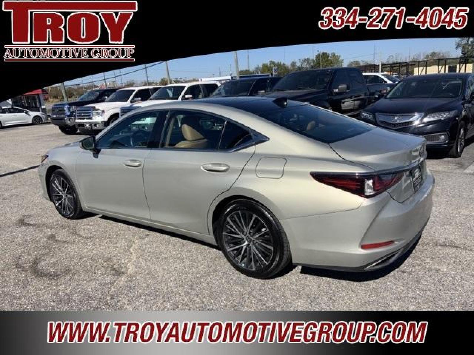 2022 Moonbeam Beige Metallic /Palomino Lexus ES 350 (58ADZ1B11NU) with an 3.5L V6 DOHC 24V engine, Automatic transmission, located at 6812 Atlanta Hwy, Montgomery, AL, 36117, (334) 271-4045, 32.382118, -86.178673 - 1-Owner!! Carfax Certified No Accidents!!<br>Premium Package!!<br>Navigation Package!!<br>Panoramic Sunroof!!<br>Power Open Close Trunk w/Kick Sensor!!<br>2 -Master Keys!! - Photo #14