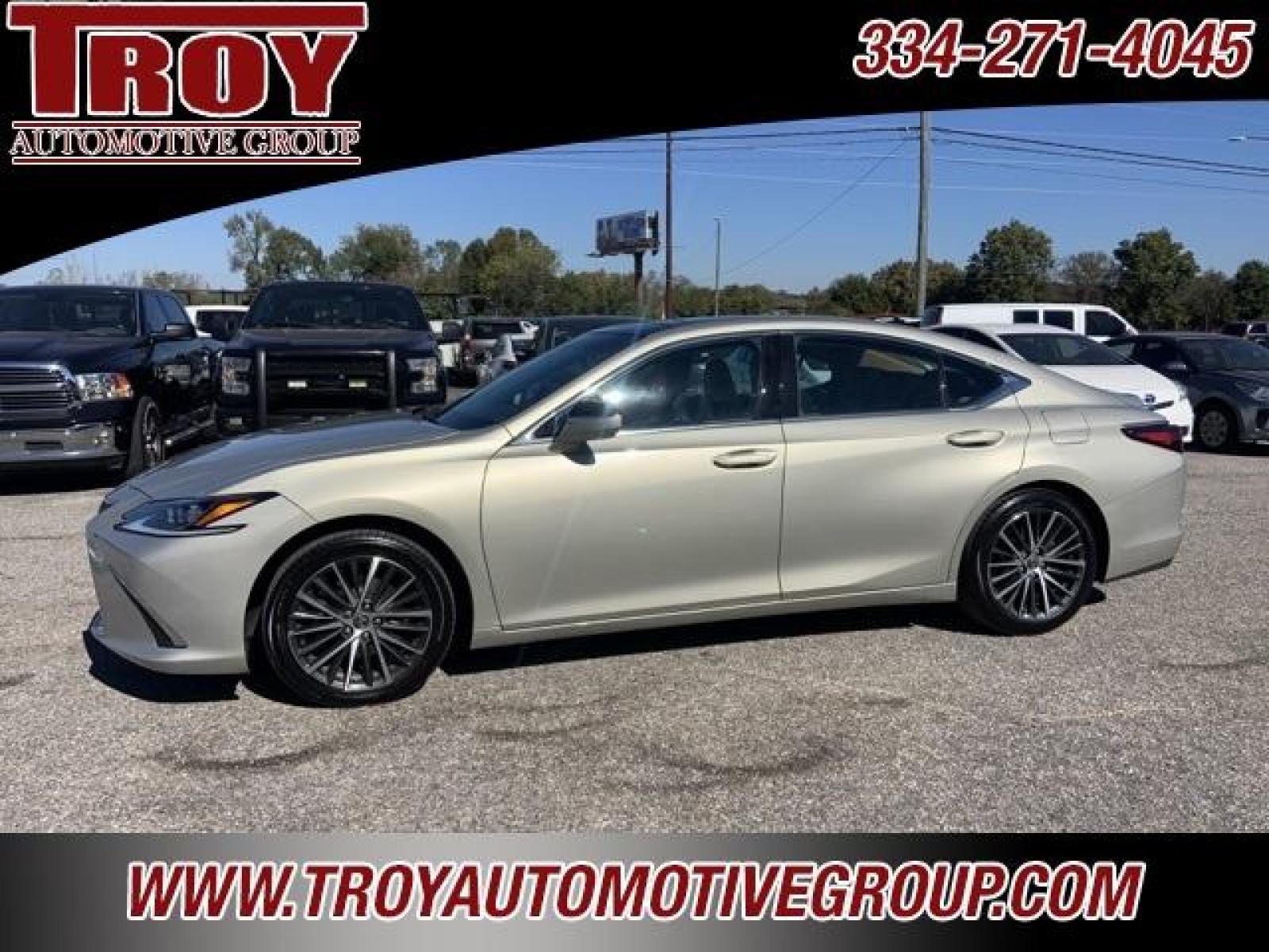 2022 Moonbeam Beige Metallic /Palomino Lexus ES 350 (58ADZ1B11NU) with an 3.5L V6 DOHC 24V engine, Automatic transmission, located at 6812 Atlanta Hwy, Montgomery, AL, 36117, (334) 271-4045, 32.382118, -86.178673 - 1-Owner!! Carfax Certified No Accidents!!<br>Premium Package!!<br>Navigation Package!!<br>Panoramic Sunroof!!<br>Power Open Close Trunk w/Kick Sensor!!<br>2 -Master Keys!! - Photo #1