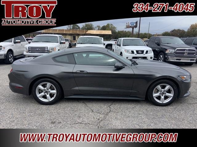 photo of 2015 Ford Mustang V6