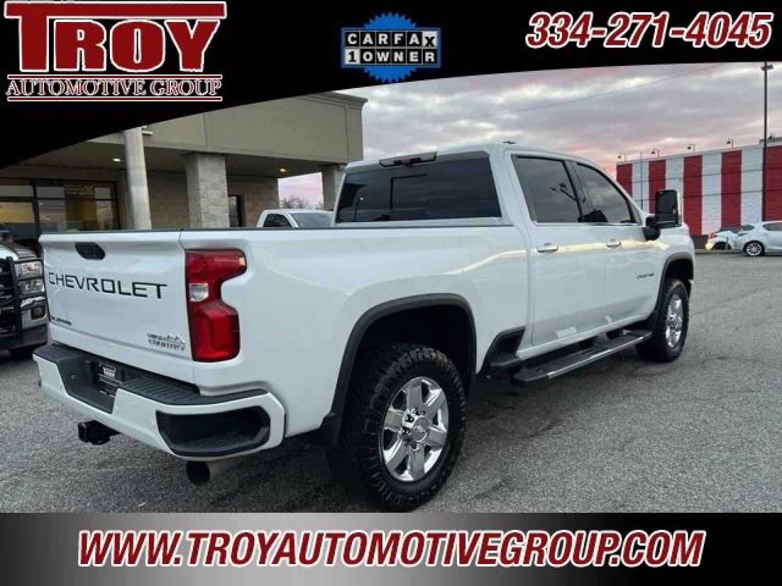 2022 Summit White /Jet Black Chevrolet Silverado 2500HD High Country (1GC4YREY4NF) with an Duramax 6.6L V8 Turbodiesel engine, Automatic transmission, located at 6812 Atlanta Hwy, Montgomery, AL, 36117, (334) 271-4045, 32.382118, -86.178673 - Photo #11