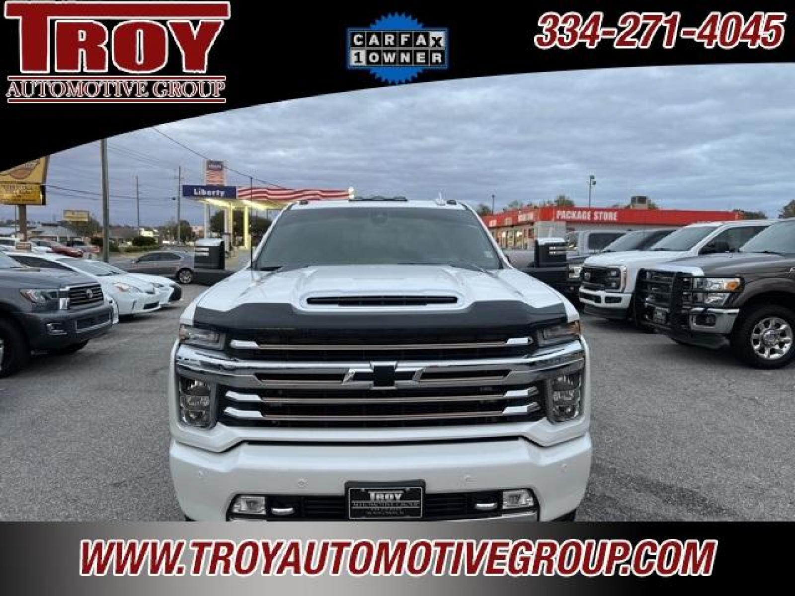 2022 Summit White /Jet Black Chevrolet Silverado 2500HD High Country (1GC4YREY4NF) with an Duramax 6.6L V8 Turbodiesel engine, Automatic transmission, located at 6812 Atlanta Hwy, Montgomery, AL, 36117, (334) 271-4045, 32.382118, -86.178673 - 2022' Chevrolet Silverado 2500 HD High Country, 37k miles, One-Owner Truck, 6.6Ltr Duramax Diesel, Allison Automatic Transmission, Heated/Cooled Seats, Power Sliding Moonroof, Technology Pkg (Heads Up Display, Surround View Cameras, Camera fed Rear View Camera), Lane Change Assist, Adaptive Cruise C - Photo #3