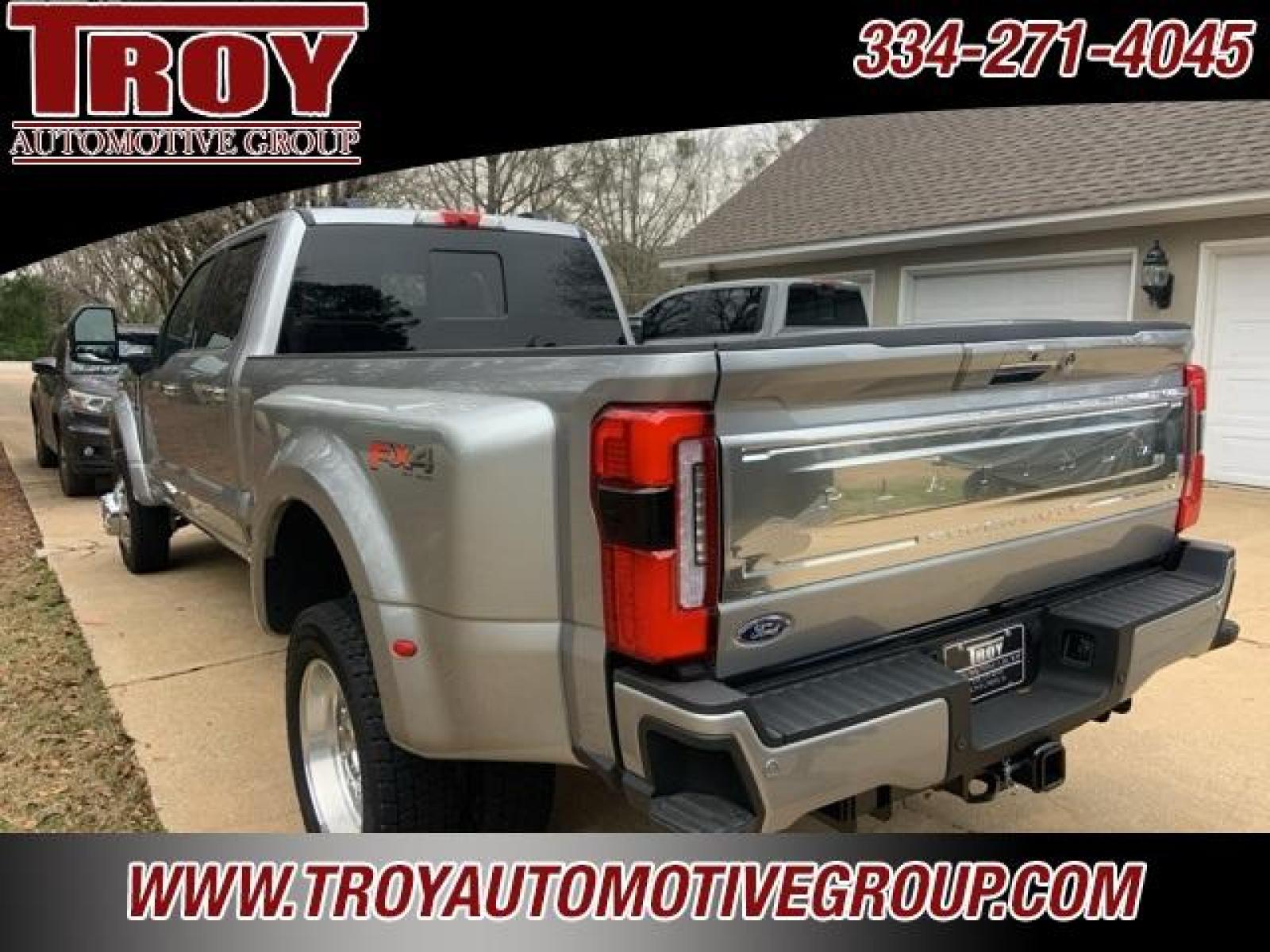 2024 Iconic Silver Metallic /Black Onyx Ford F-450SD Platinum (1FT8W4DT9RE) with an Power Stroke 6.7L V8 DI 32V OHV Turbodiesel engine, Automatic transmission, located at 6812 Atlanta Hwy, Montgomery, AL, 36117, (334) 271-4045, 32.382118, -86.178673 - Iconic Silver Metallic 2024 Ford F-450SD Platinum 4WD DRW Power Stroke 6.7L V8 DI 32V OHV Turbodiesel 10-Speed Automatic<br><br>Financing Available---Top Value for Trades. - Photo #2