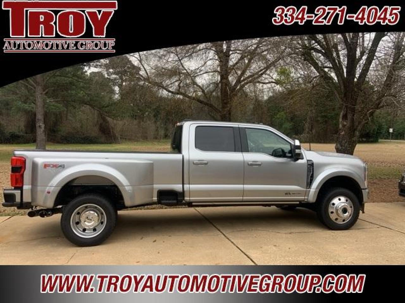 2024 Iconic Silver Metallic /Black Onyx Ford F-450SD Platinum (1FT8W4DT9RE) with an Power Stroke 6.7L V8 DI 32V OHV Turbodiesel engine, Automatic transmission, located at 6812 Atlanta Hwy, Montgomery, AL, 36117, (334) 271-4045, 32.382118, -86.178673 - Iconic Silver Metallic 2024 Ford F-450SD Platinum 4WD DRW Power Stroke 6.7L V8 DI 32V OHV Turbodiesel 10-Speed Automatic<br><br>Financing Available---Top Value for Trades. - Photo #5