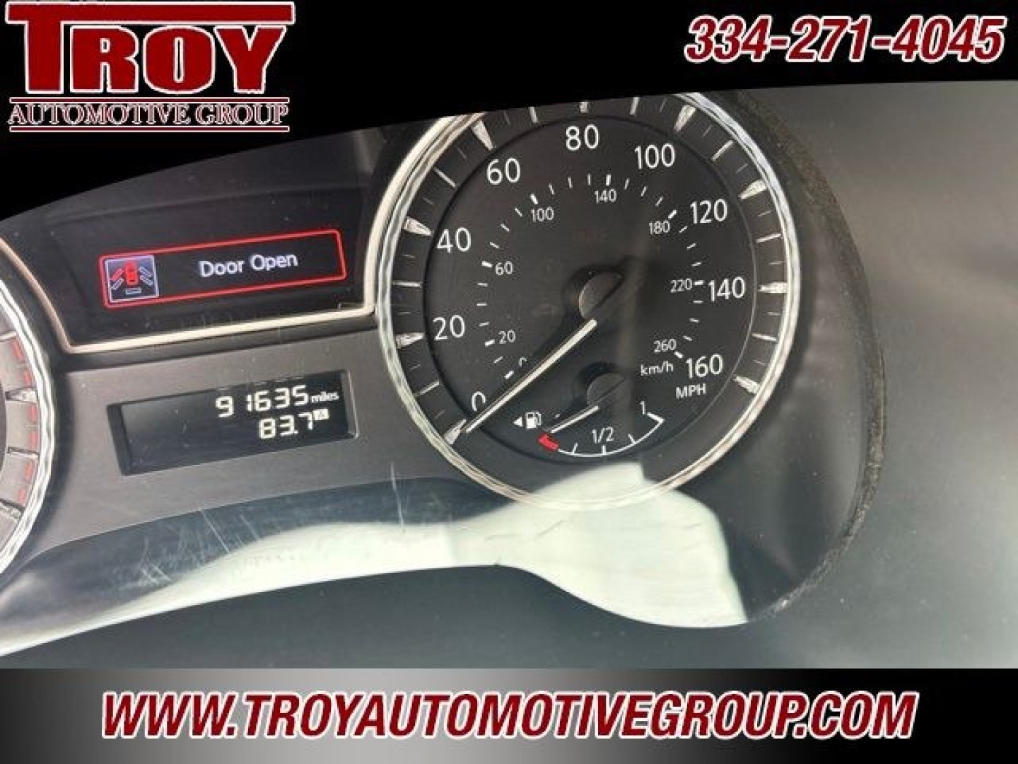 2017 Liquid Platinum /Graphite INFINITI QX60 Base (5N1DL0MN1HC) with an 3.5L V6 engine, CVT transmission, located at 6812 Atlanta Hwy, Montgomery, AL, 36117, (334) 271-4045, 32.382118, -86.178673 - Priced below KBB Fair Purchase Price!<br><br>Liquid Platinum 2017 INFINITI QX60 FWD 3.5L V6 Sport-Tuned CVT<br><br>Financing Available---Top Value for Trades.<br><br>Odometer is 16898 miles below market average! 20/27 City/Highway MPG<br><br><br>Awards:<br> * 2017 IIHS Top Safety Pick * 2017 KBB.- Photo#14