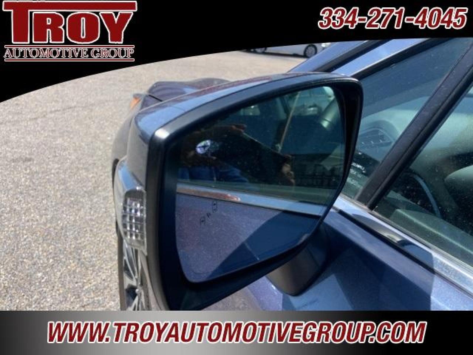 2017 Twilight Blue Metallic /Slate Black Subaru Outback 2.5i (4S4BSANC0H3) with an 2.5L 4-Cylinder DOHC 16V engine, CVT transmission, located at 6812 Atlanta Hwy, Montgomery, AL, 36117, (334) 271-4045, 32.382118, -86.178673 - Photo #40